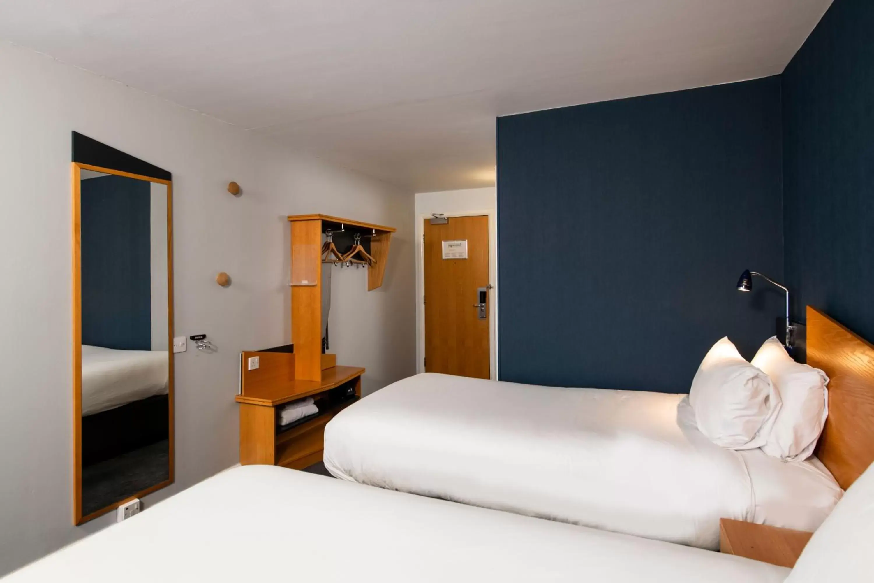 Bed in Holiday Inn Express Lichfield, an IHG Hotel
