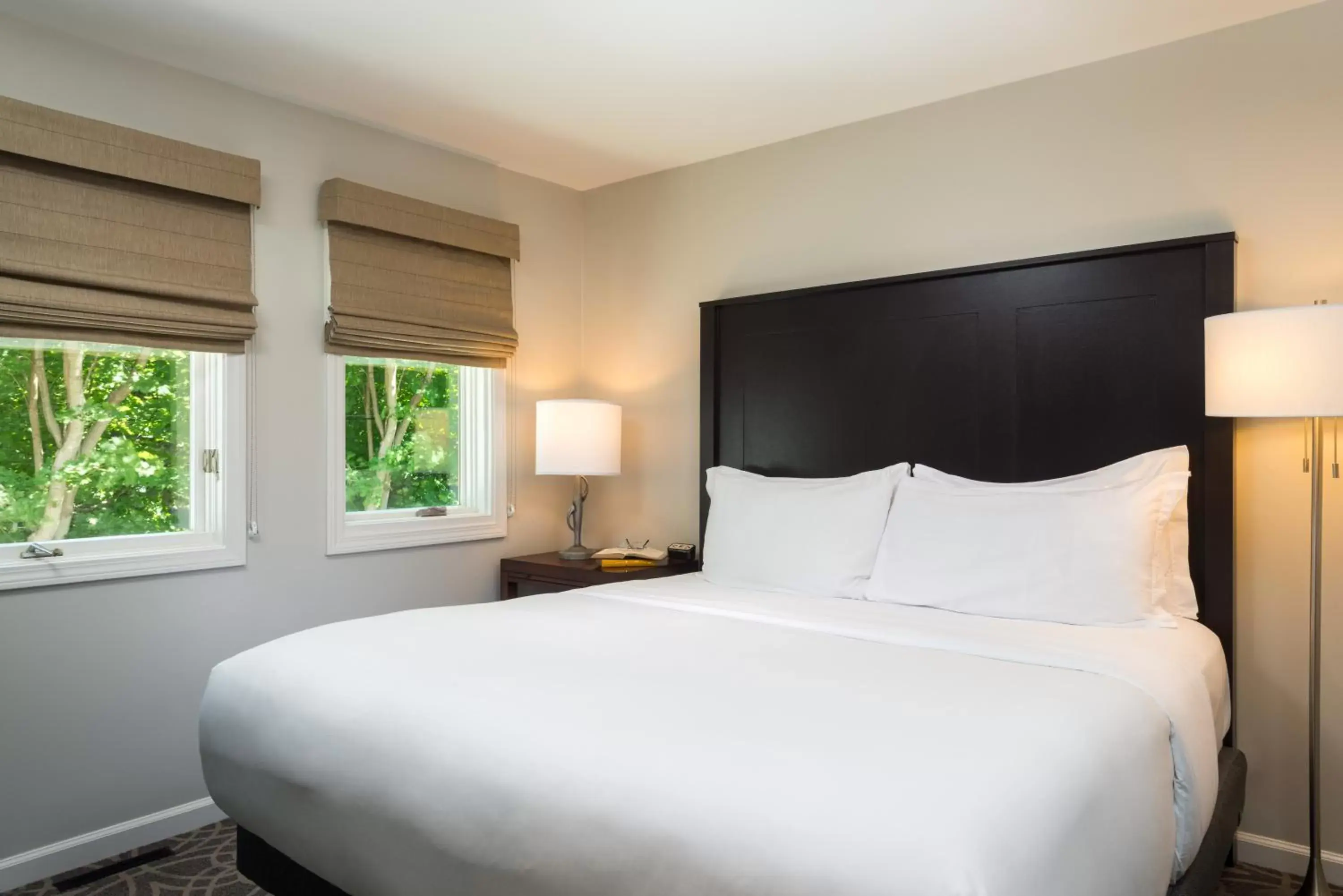 Bedroom, Bed in The Equinox Golf Resort & Spa