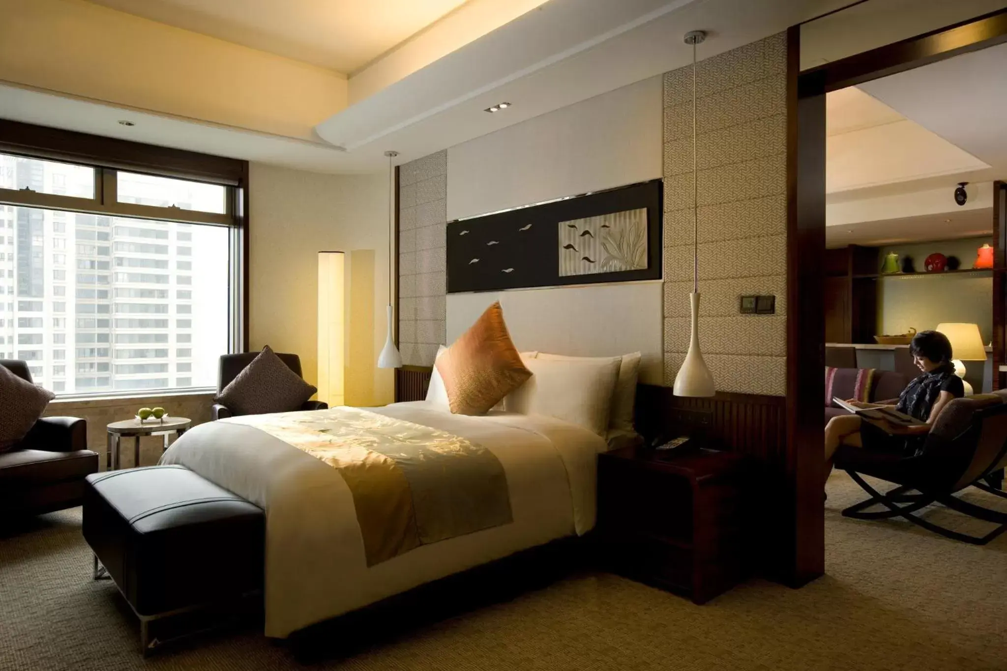 Photo of the whole room, Bed in InterContinental Foshan, an IHG Hotel