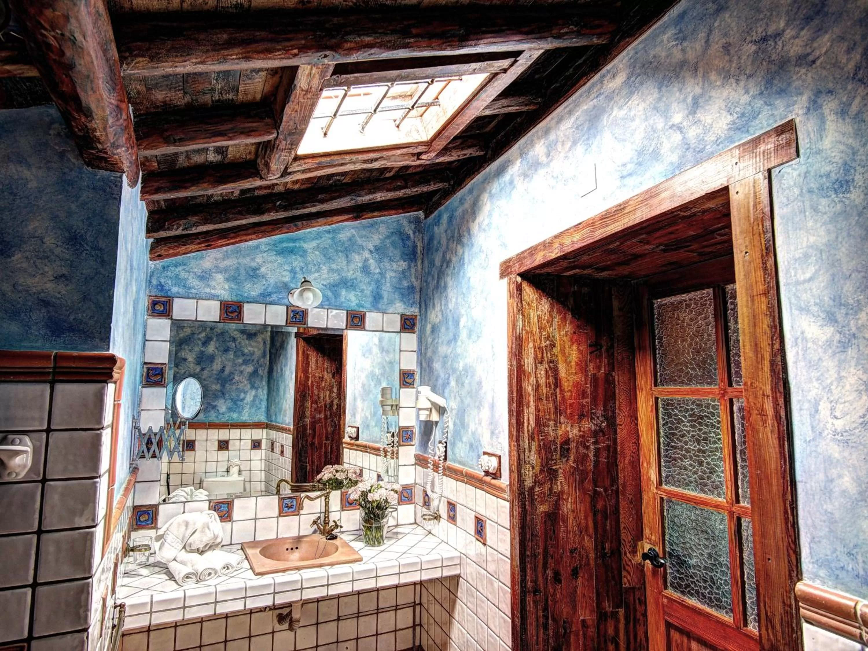 Bathroom in Hotel Rural San Miguel - Only Adults