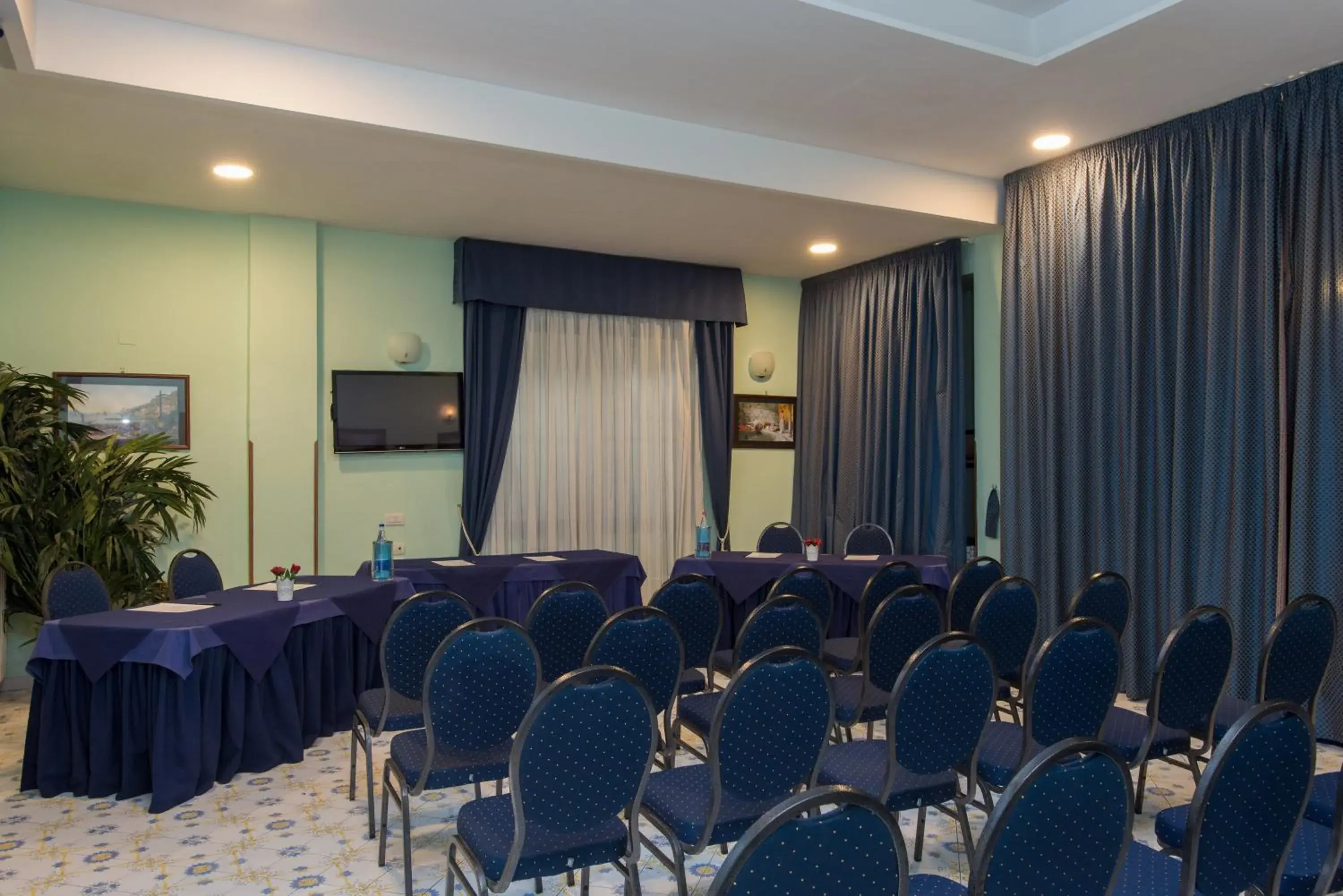Business facilities in Hotel San Paolo