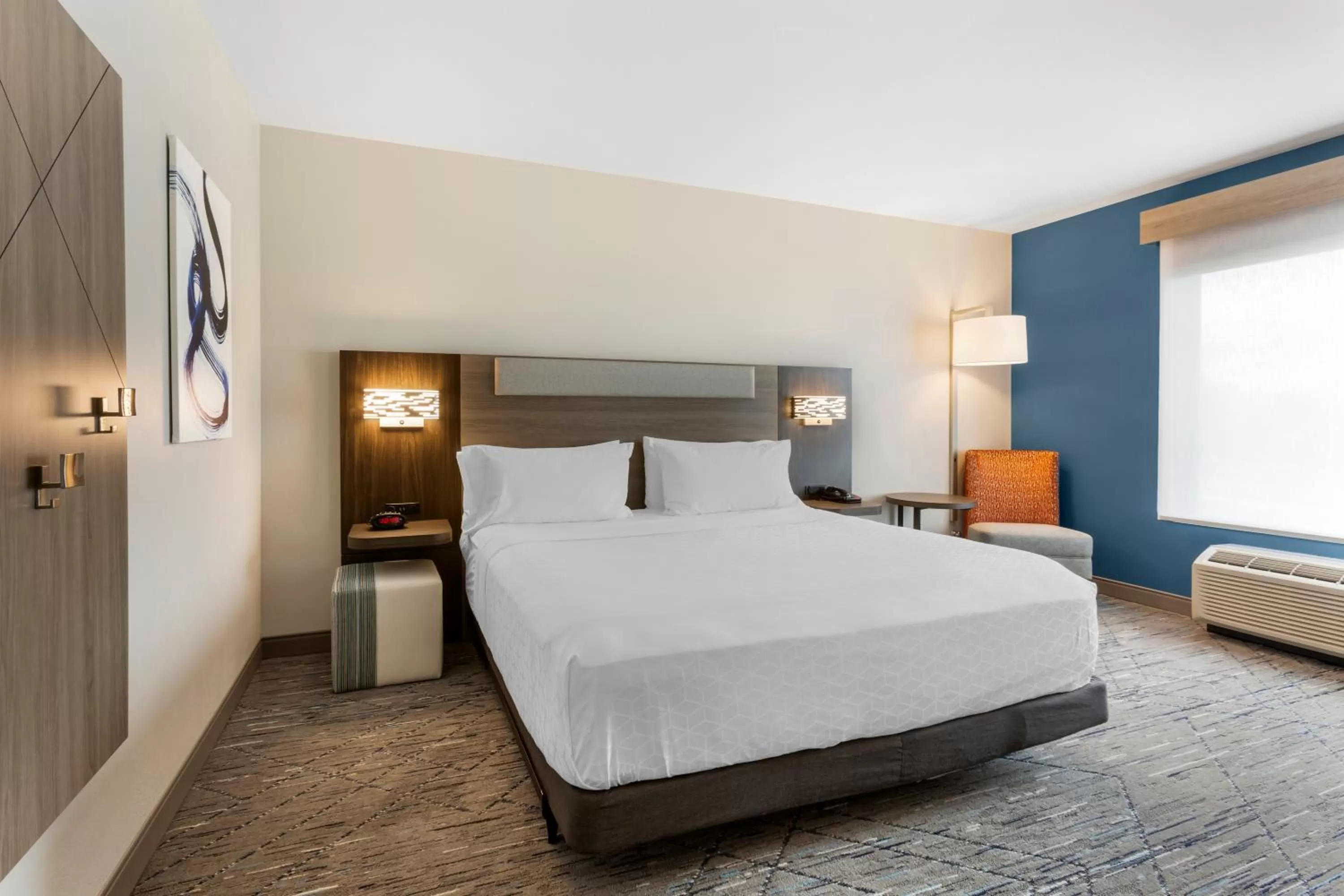 Bed in Holiday Inn Express Belgrade-Bozeman Area by IHG
