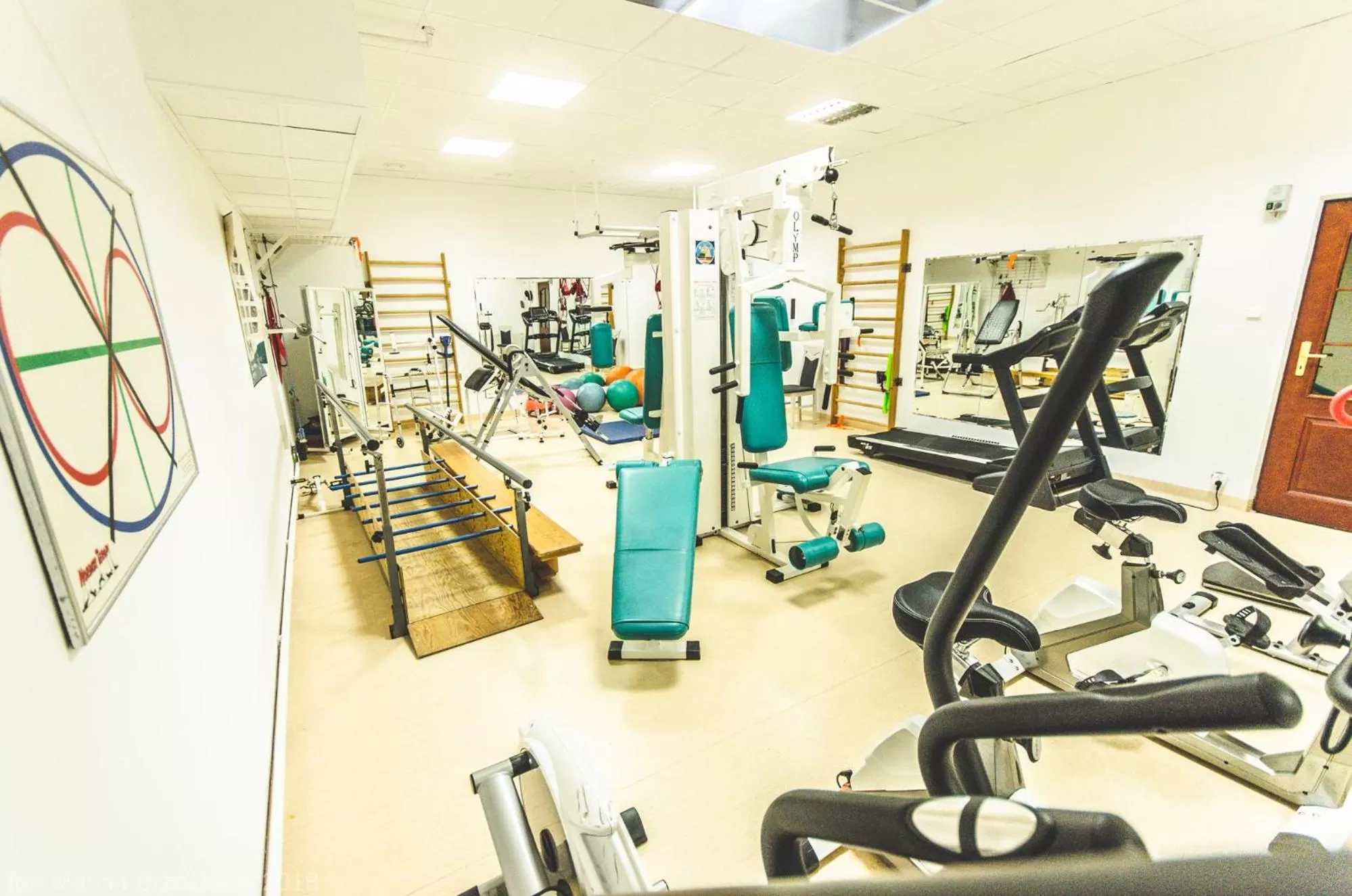 Fitness centre/facilities in Hotel Kompleks Beskid z basenem i stokiem narciarskim - blisko Babiej Góry