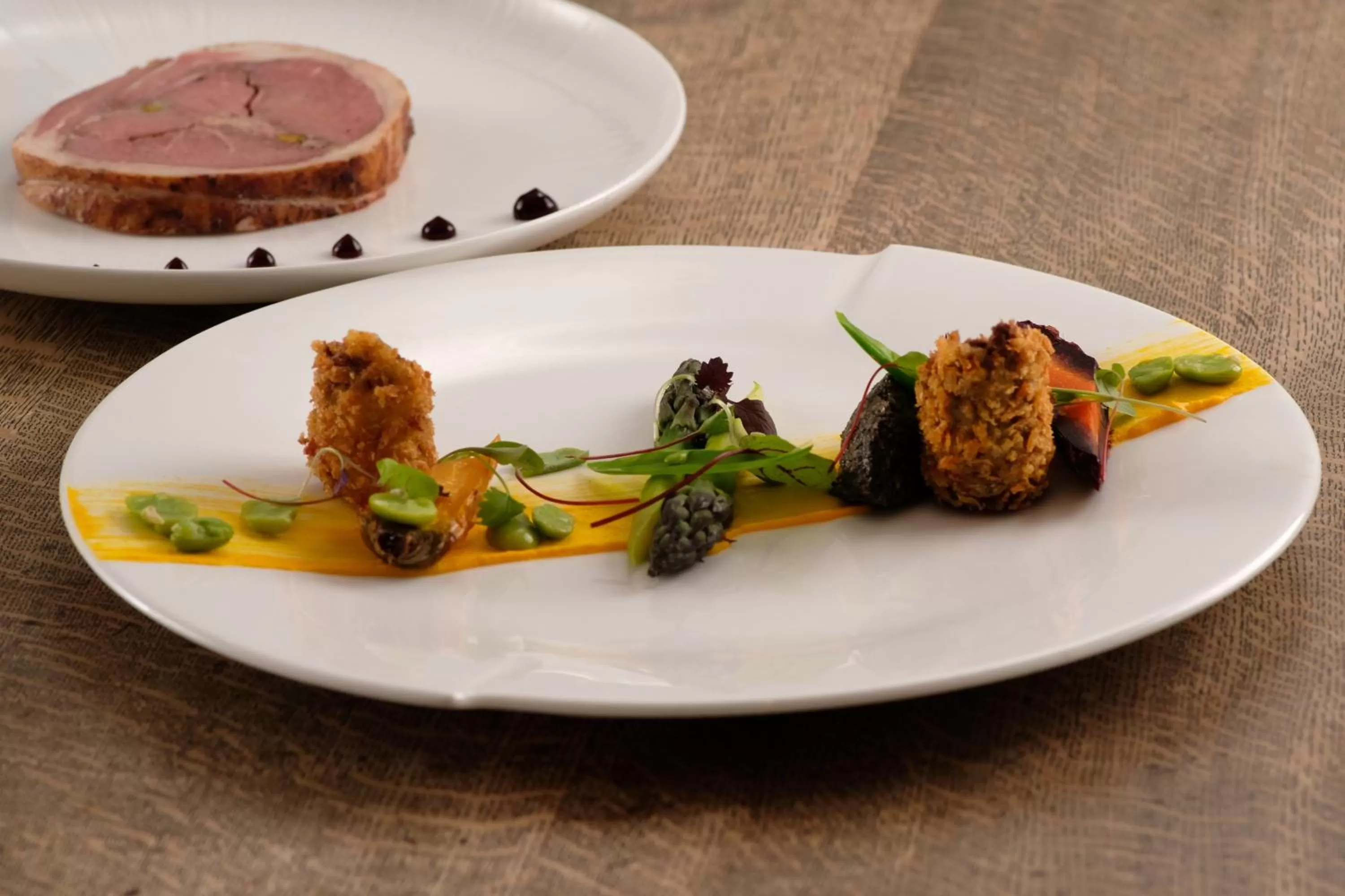 Dinner, Food in The Raven Hotel