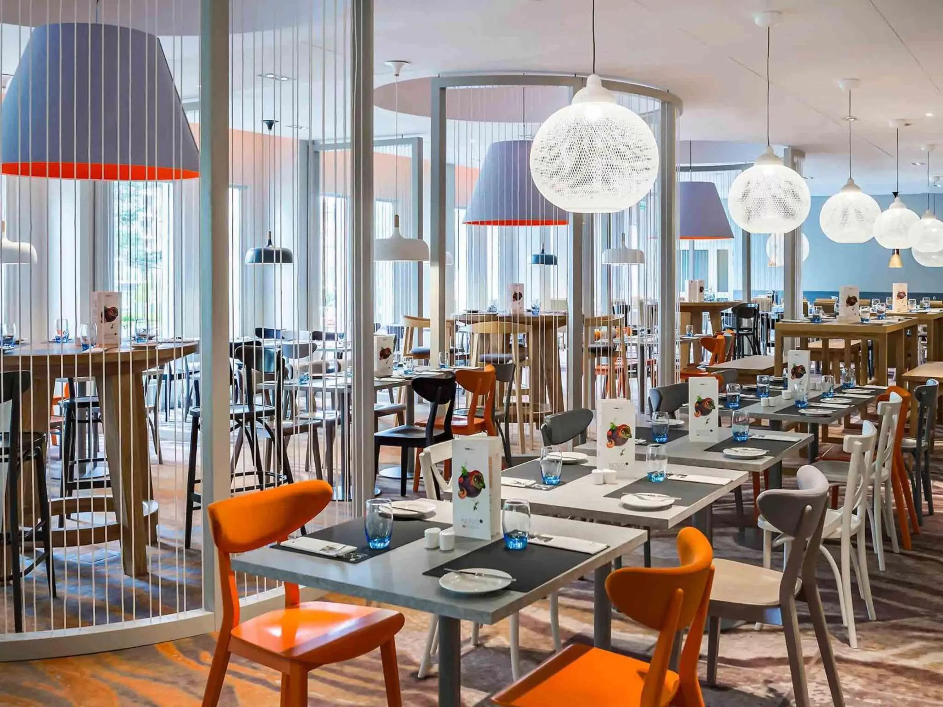 Restaurant/Places to Eat in Novotel Kraków City West