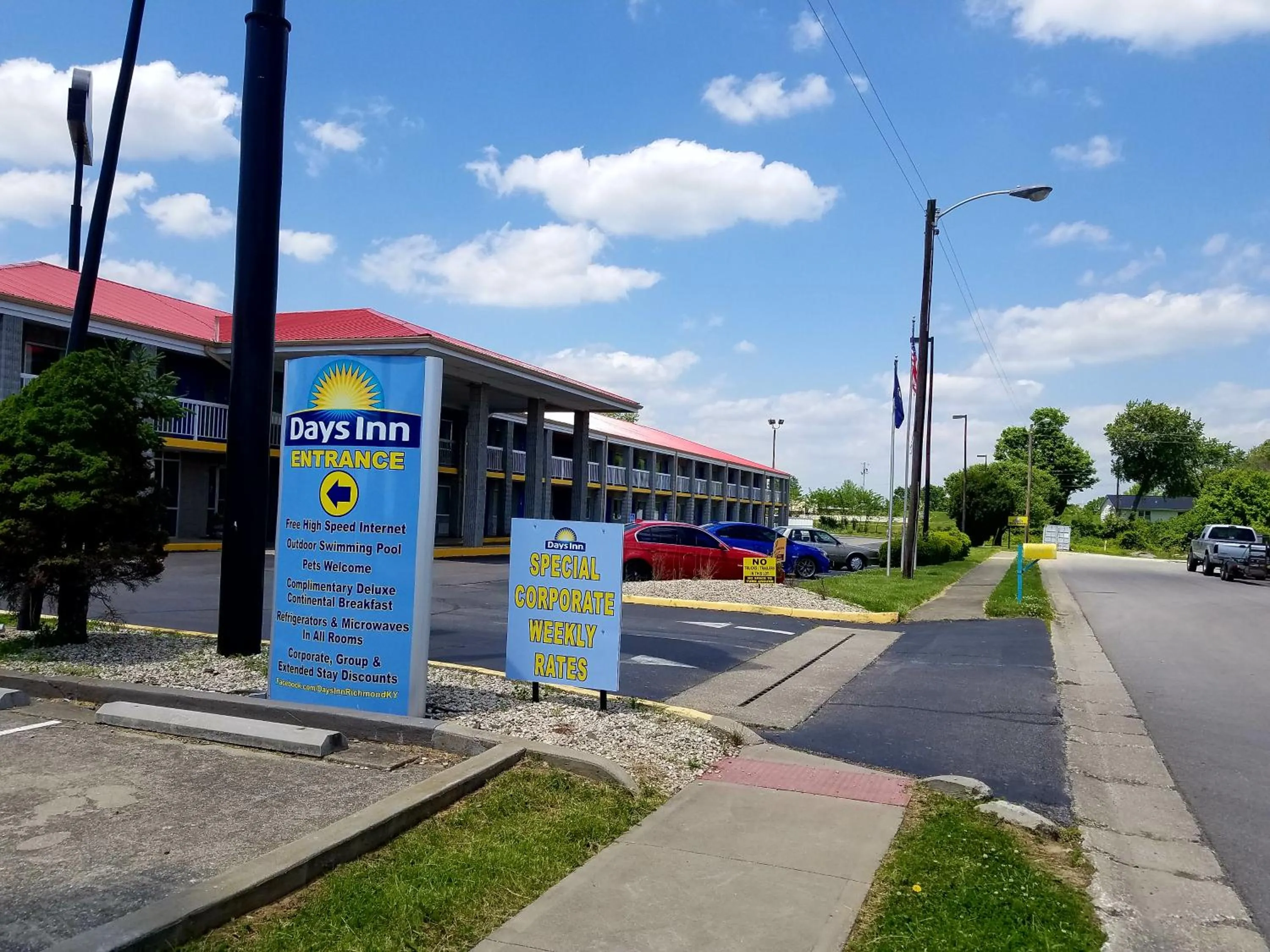 Street view in Days Inn by Wyndham Richmond