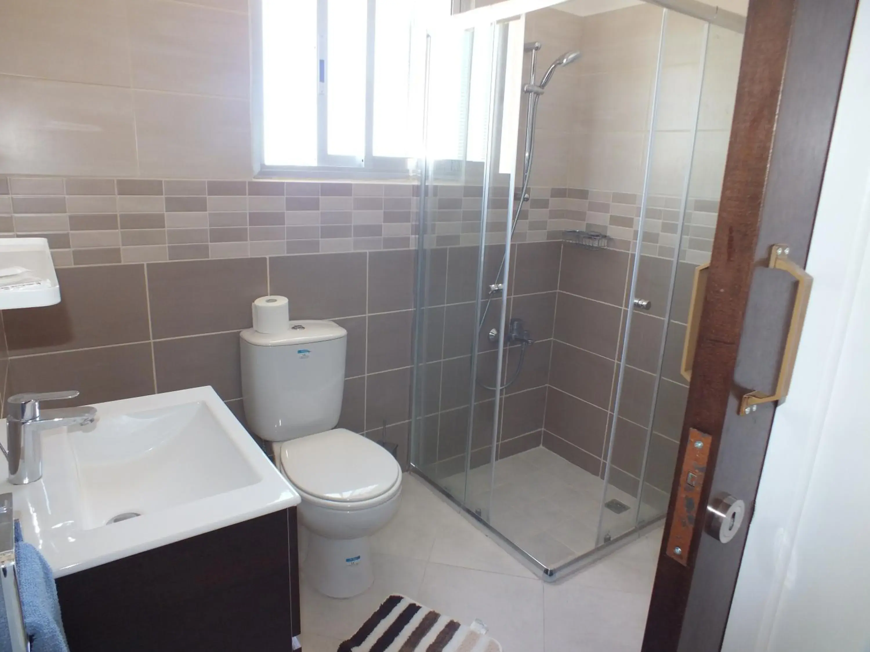 Shower, Bathroom in Petsas Apartments
