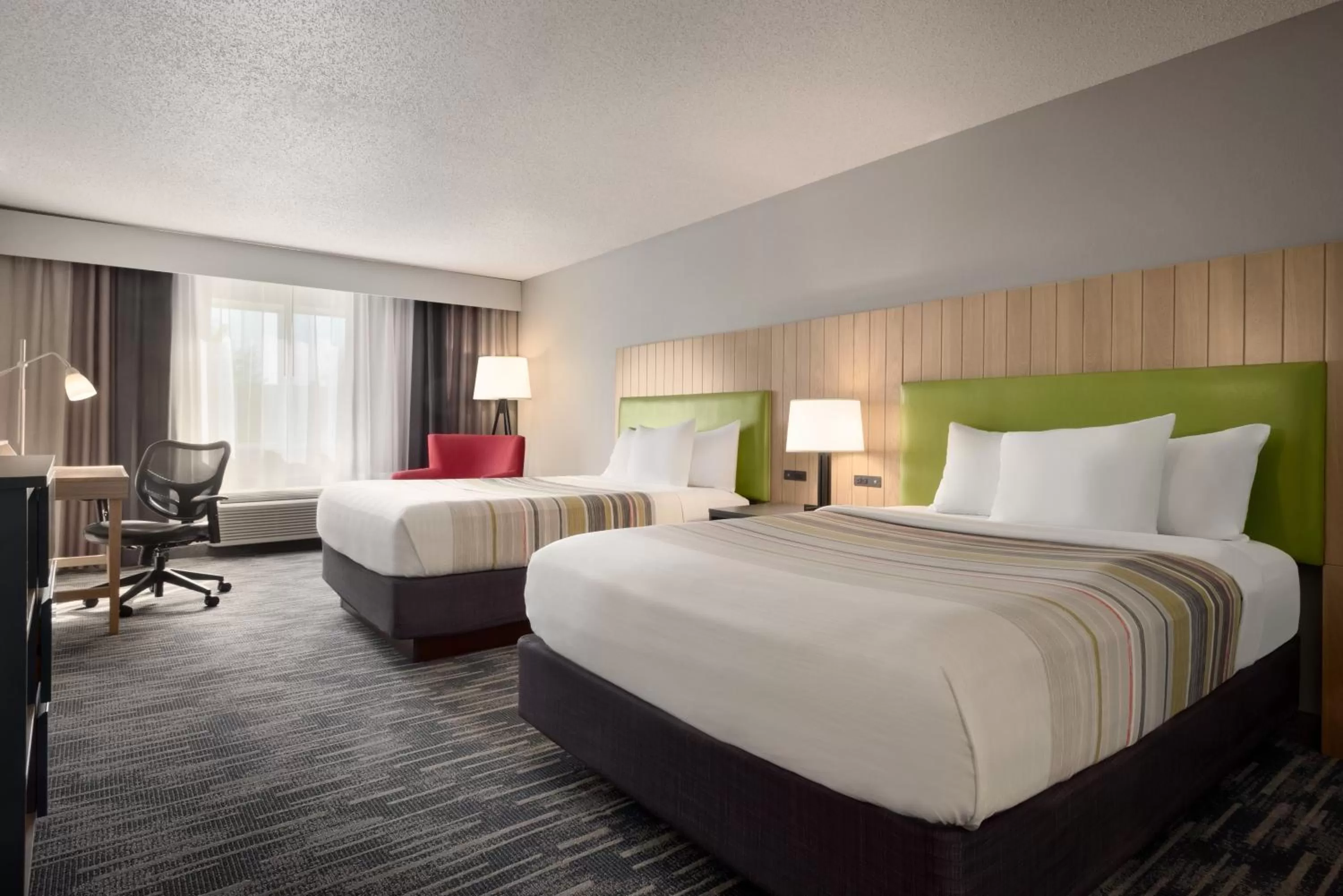 Bedroom, Bed in Country Inn & Suites by Radisson, Brookings