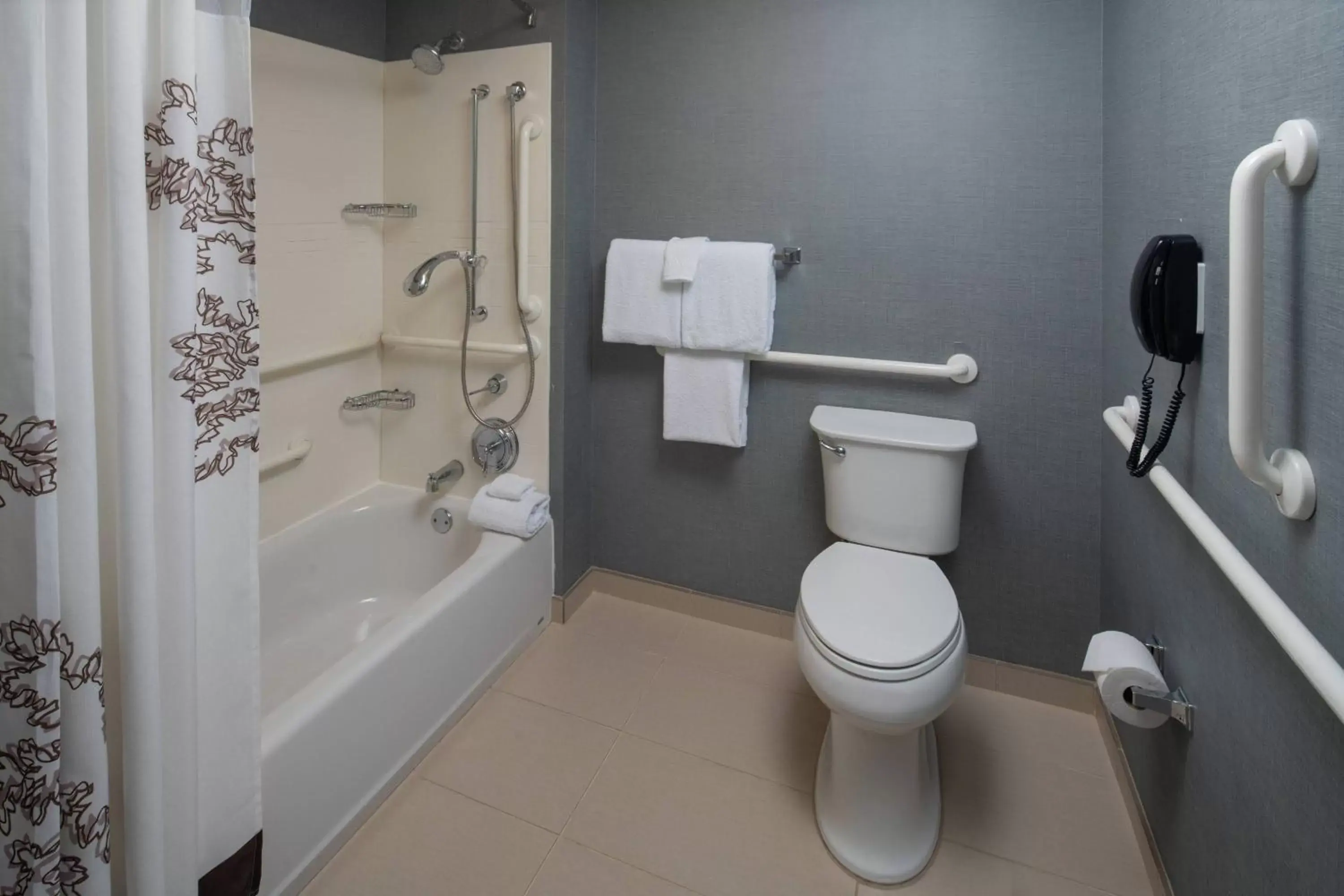 Bathroom in Residence Inn by Marriott Nashville Vanderbilt/West End