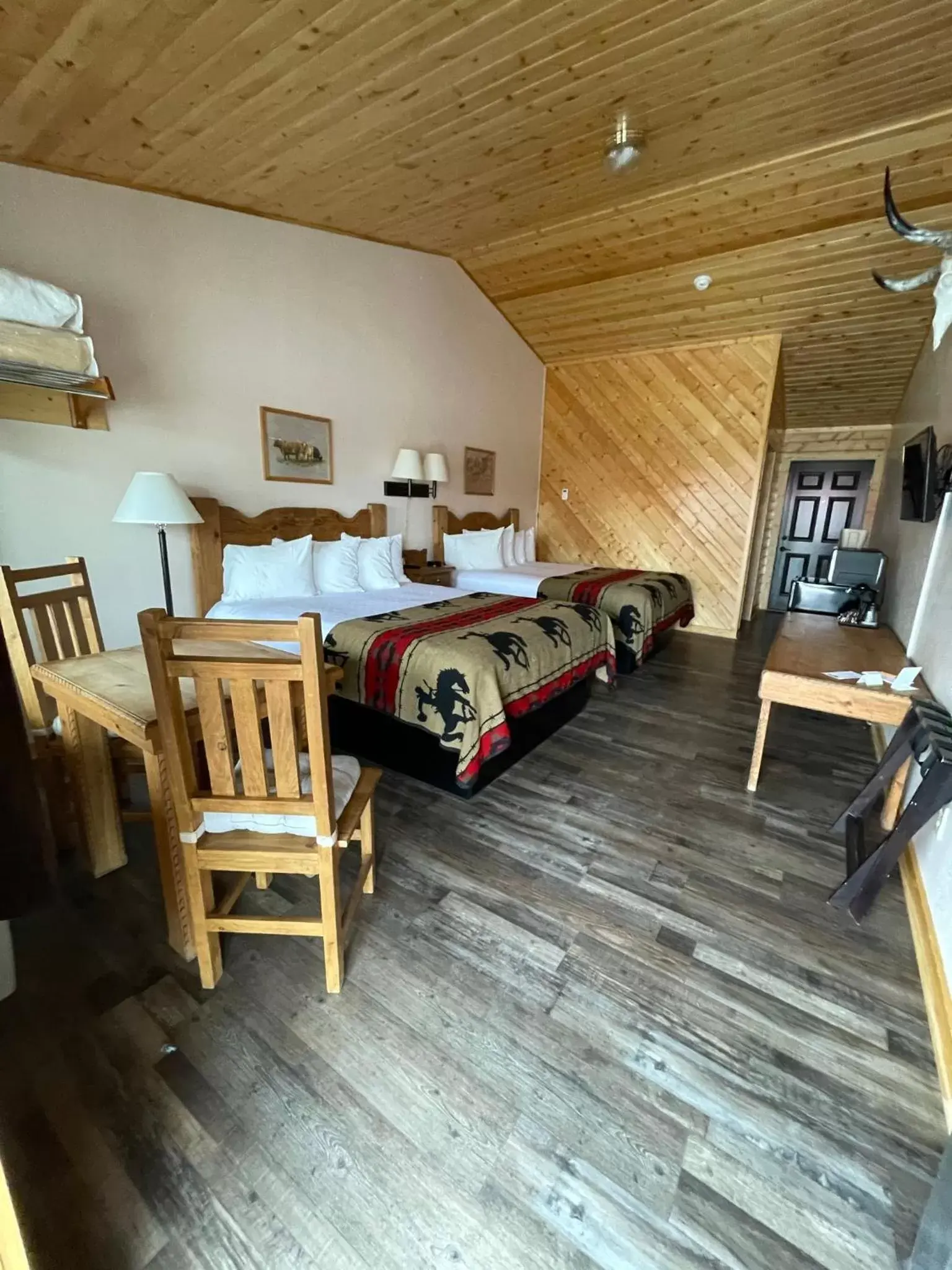 Bedroom in The Longhorn Ranch Lodge & RV Resort