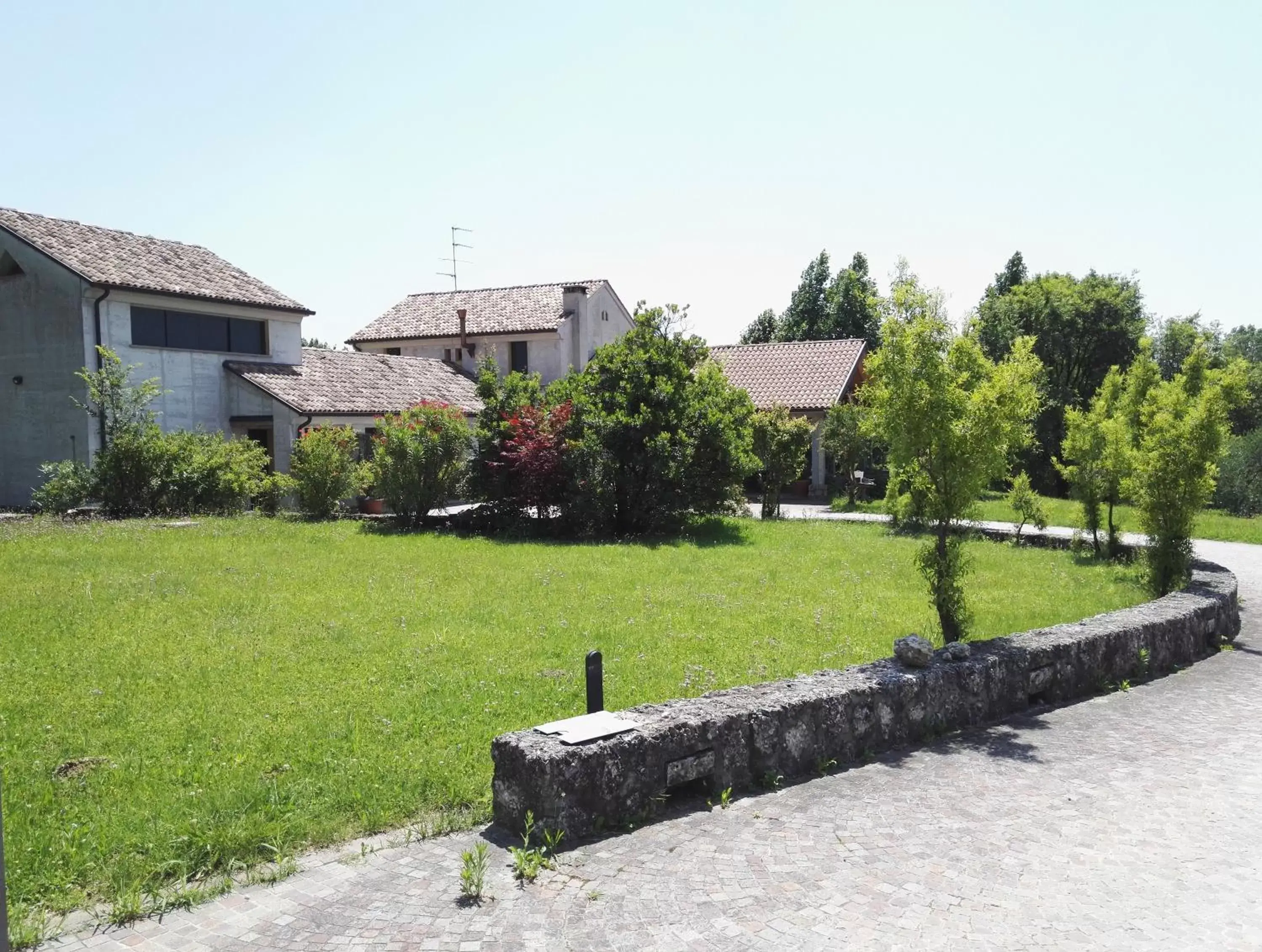 Street view, Property Building in Il giuggiolo