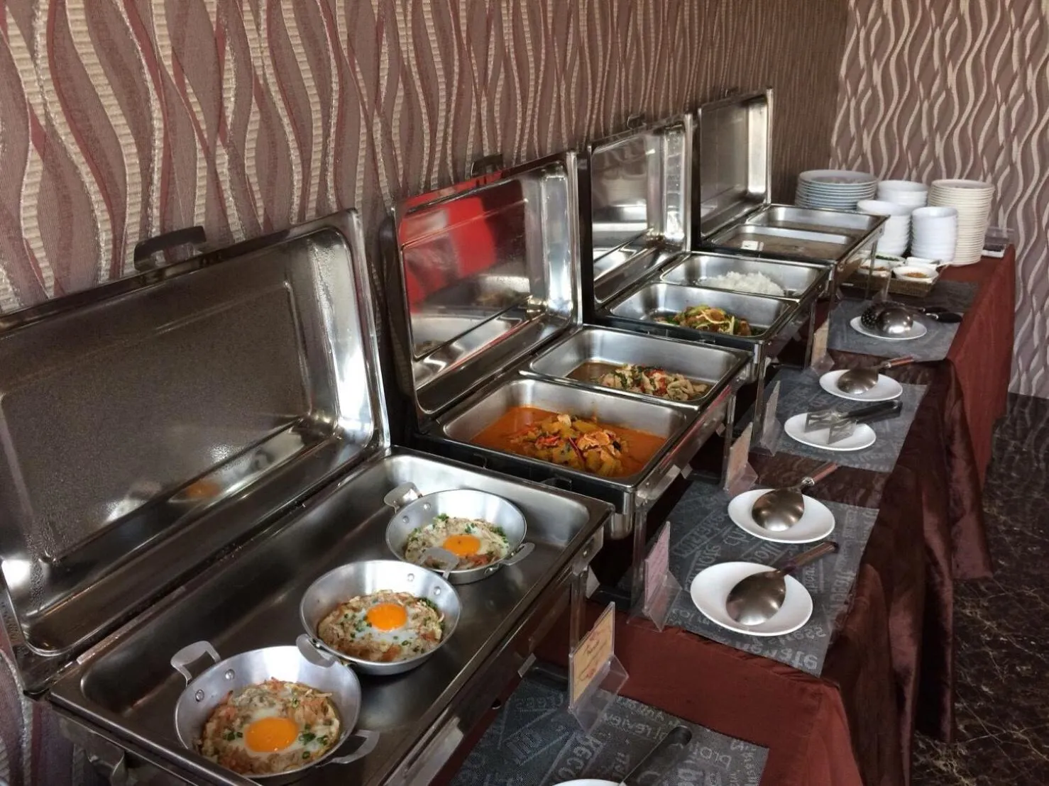 Breakfast in The Proud Hotel