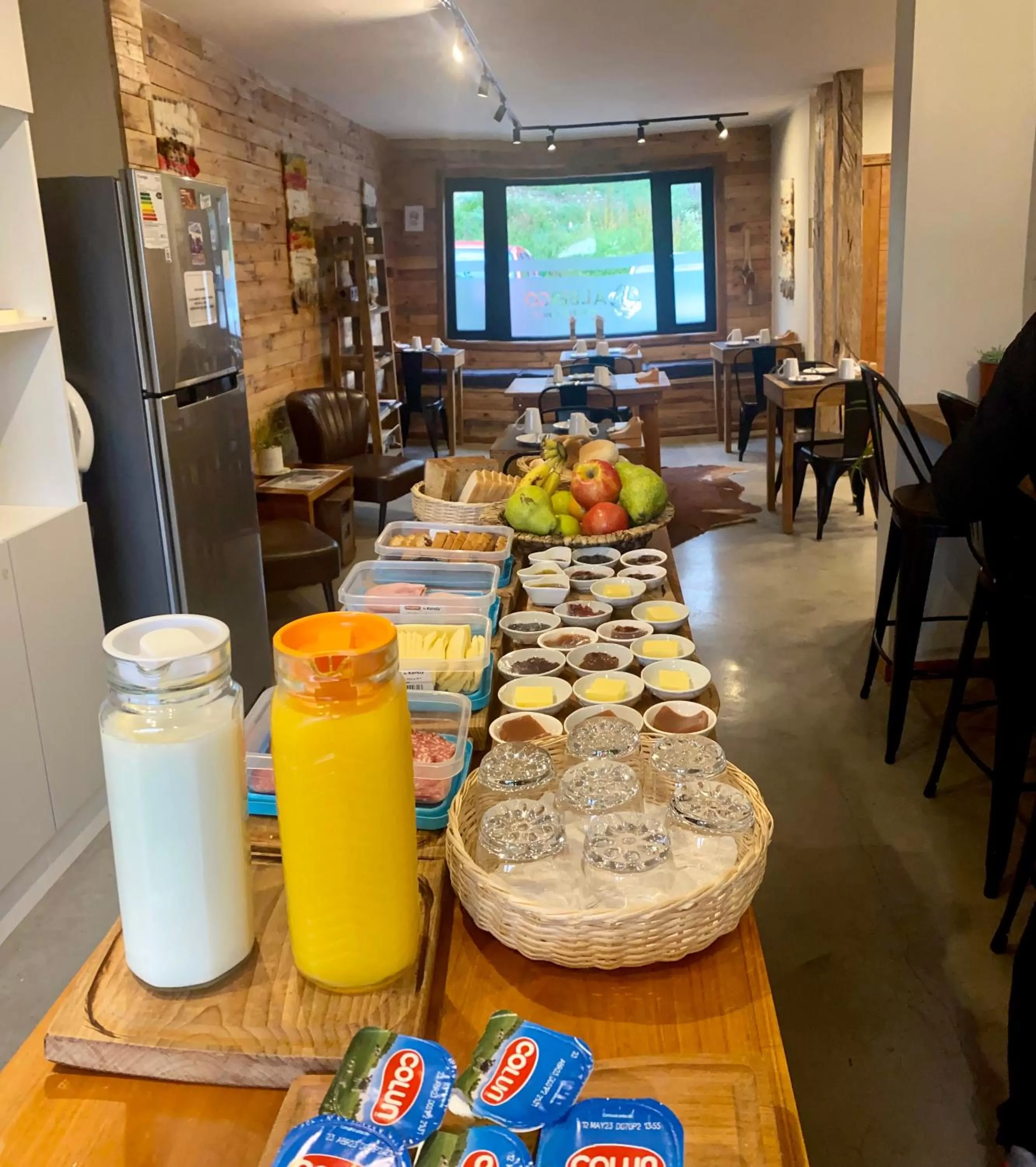 Kitchen or kitchenette in Albergo B&B