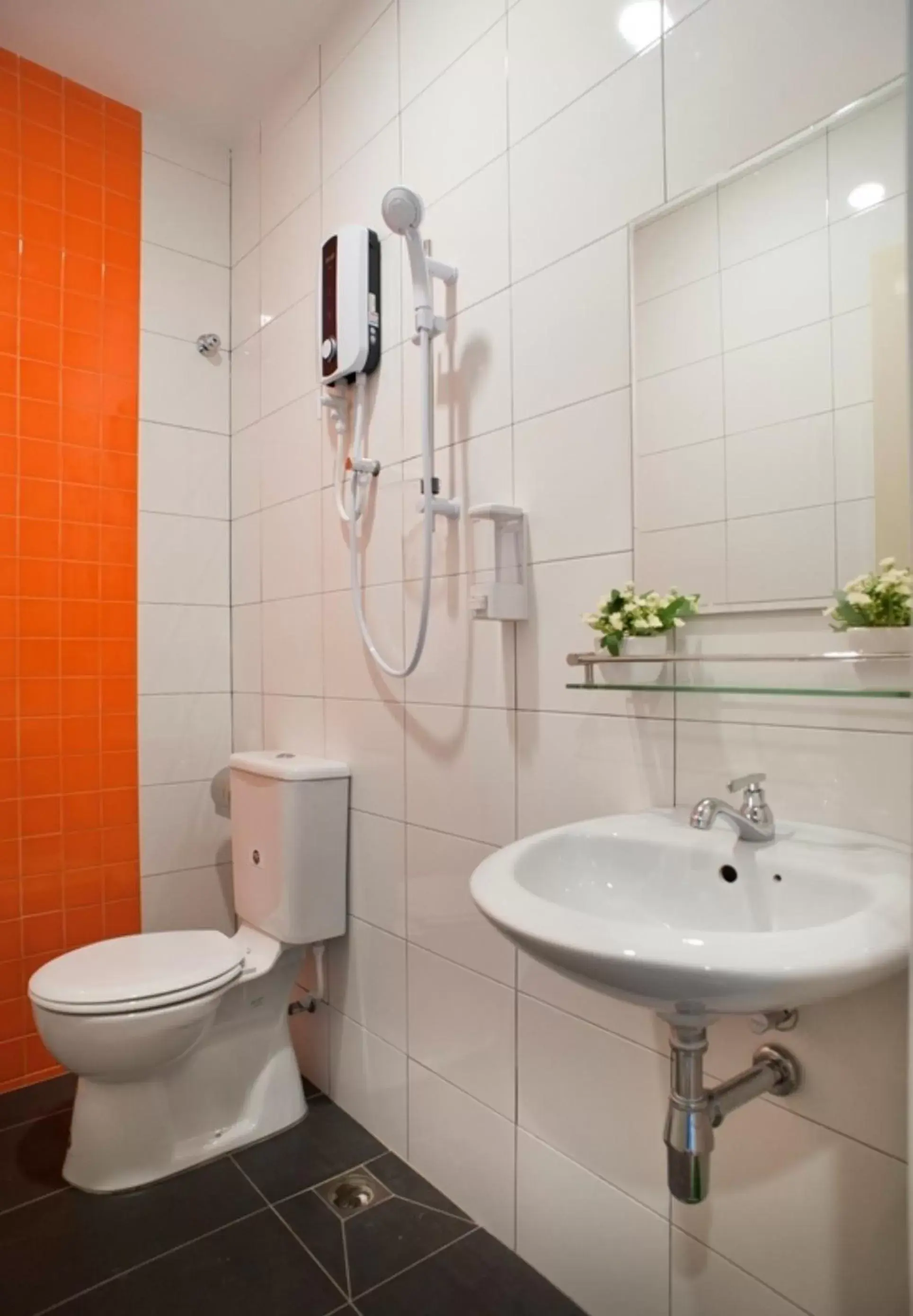 Bathroom in Big Orange Hotel Sungai Petani