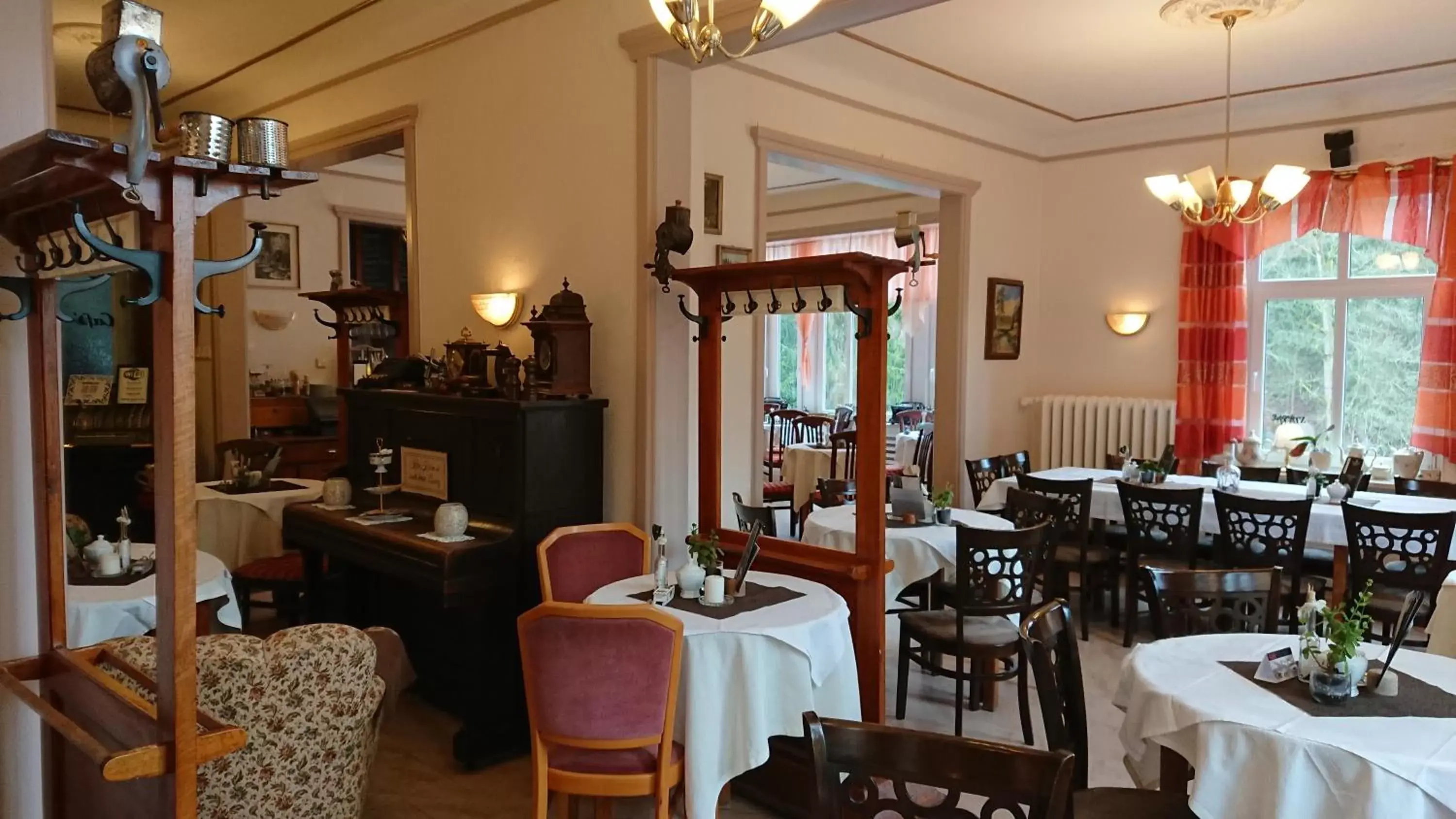 Dining area, Restaurant/Places to Eat in Pension Waldschlösschen