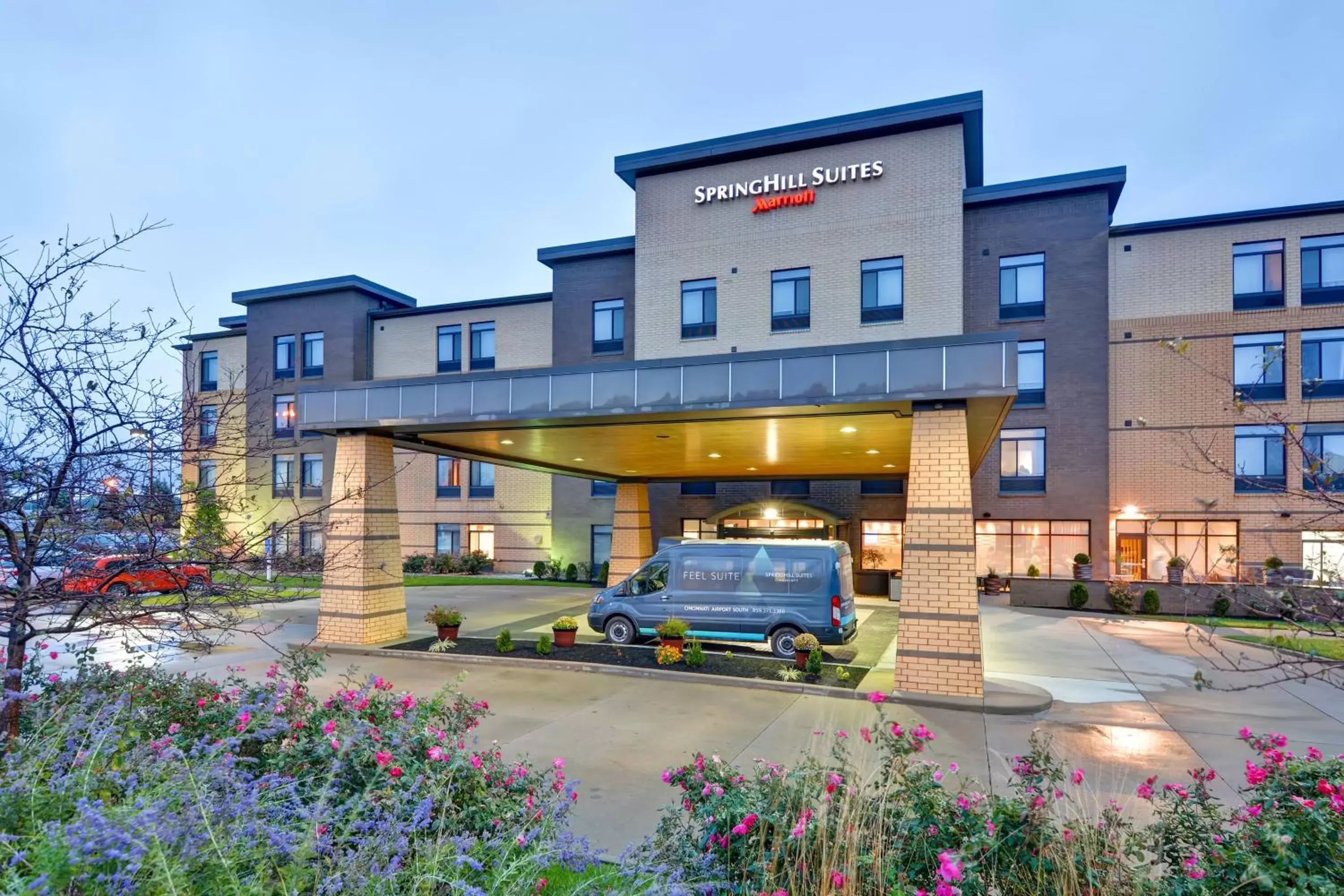 Property Building in SpringHill Suites Cincinnati Airport South