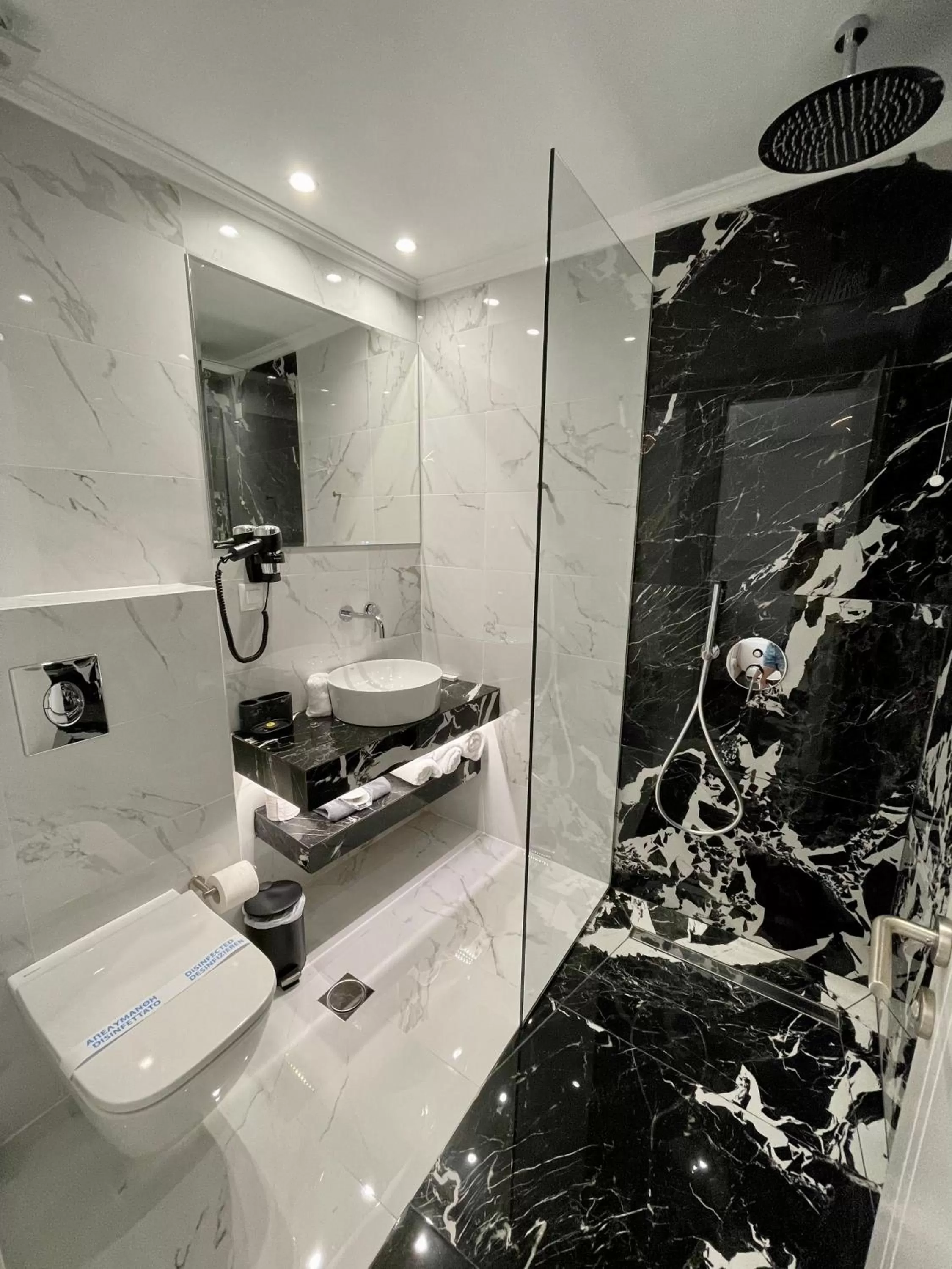 Shower in Aesthesis Arxontiko Luxury Rooms