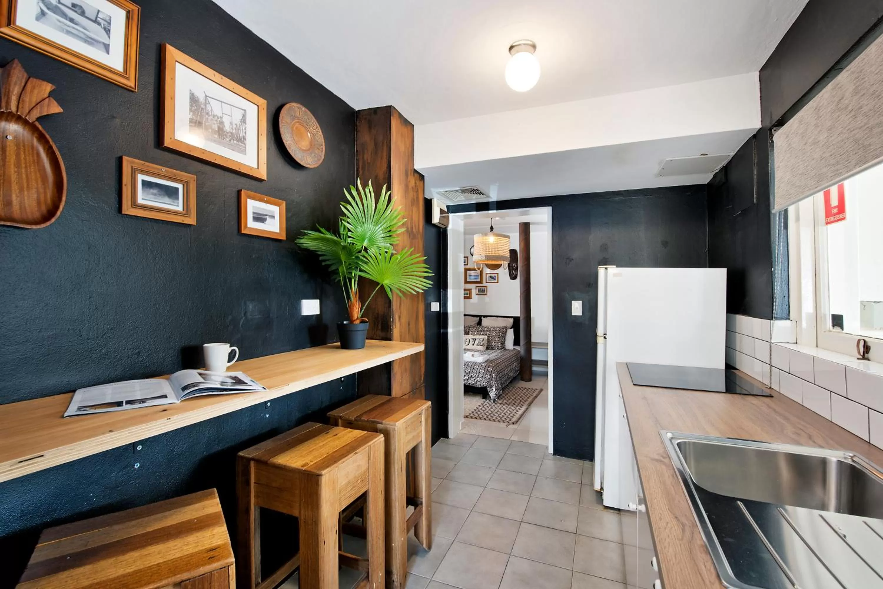 Manly Waves Studios & Apartments