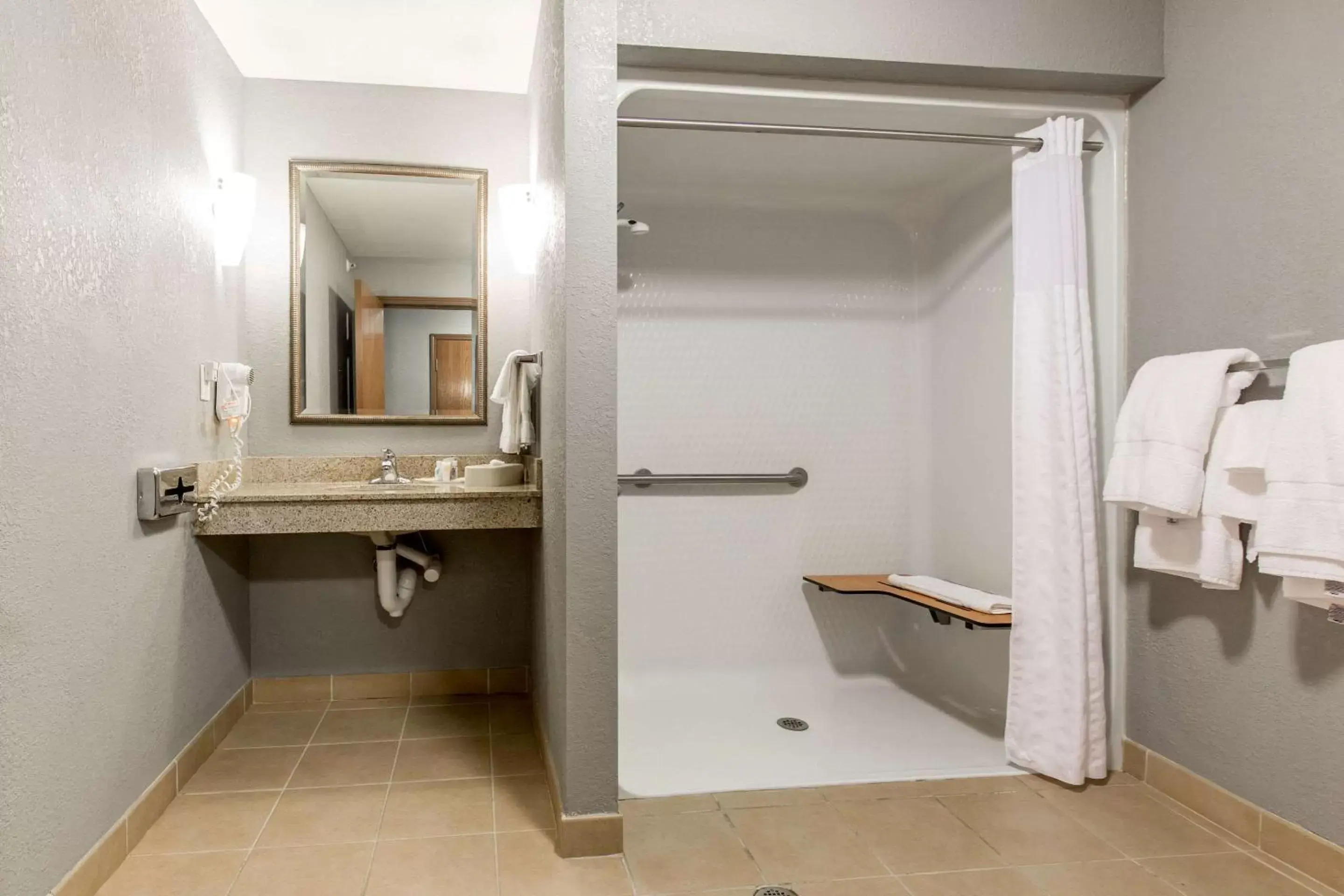 Shower, Bathroom in Comfort Suites Fairview Heights