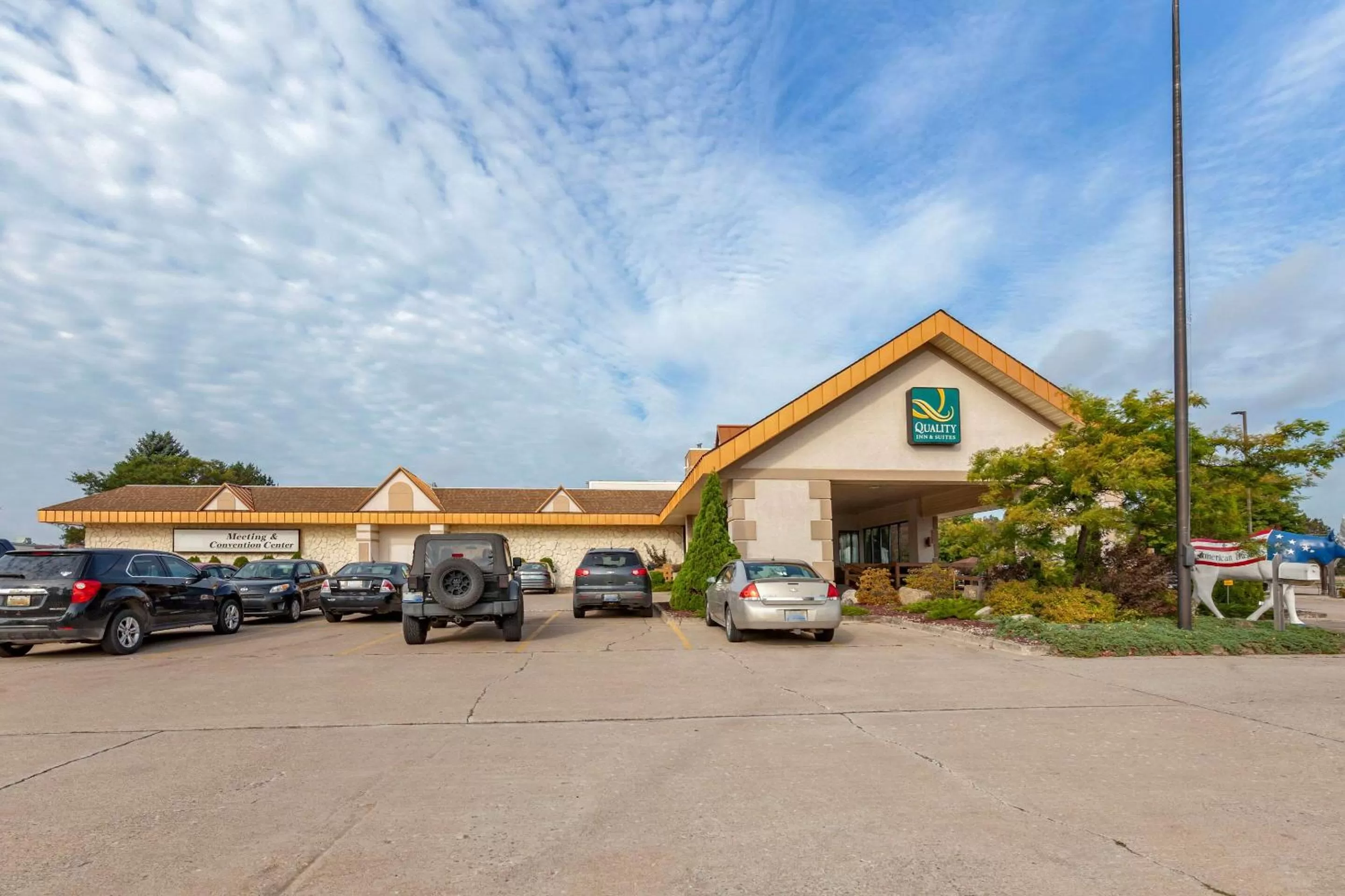 Property building in Quality Inn & Suites Escanaba North