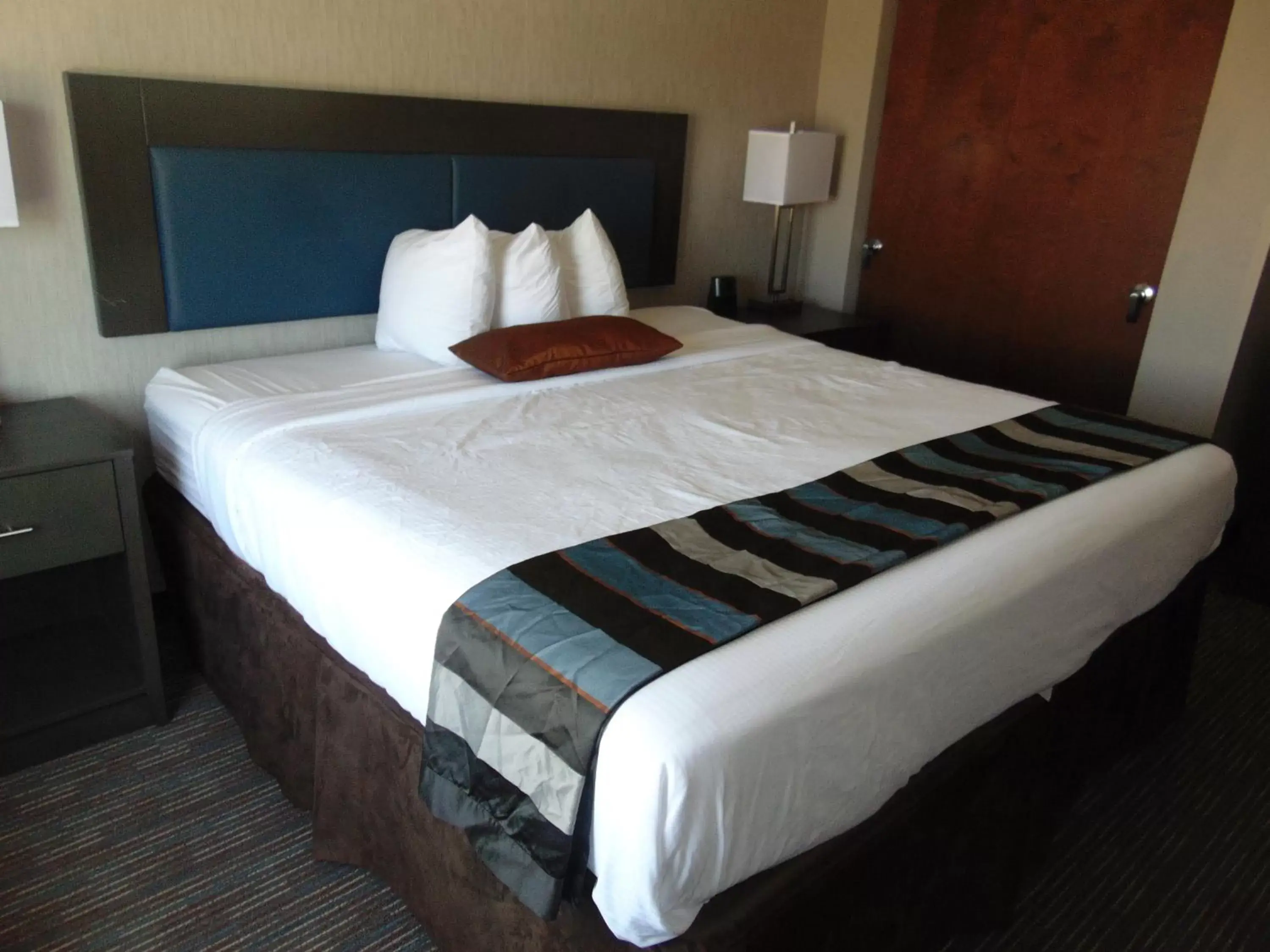 One-Bedroom King Suite - Non-Smoking in Wingate by Wyndham Lubbock One-Bedroom King Suite - Non-Smoking in Wingate by Wyndham Lubbock