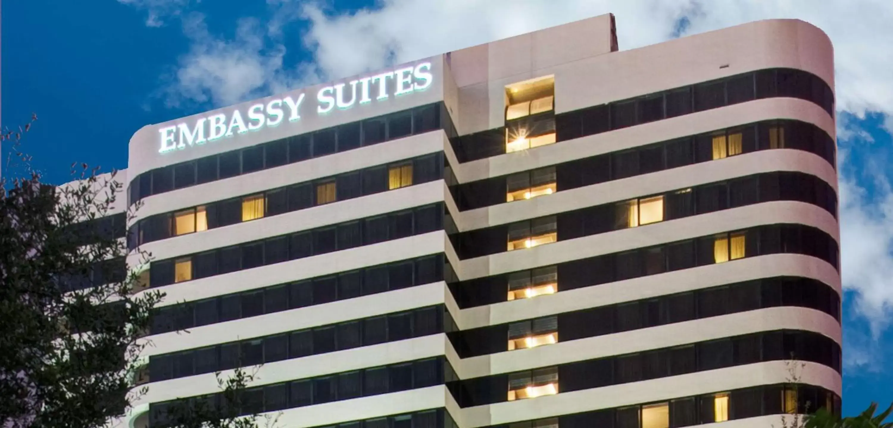 Property Building in Embassy Suites by Hilton West Palm Beach Central