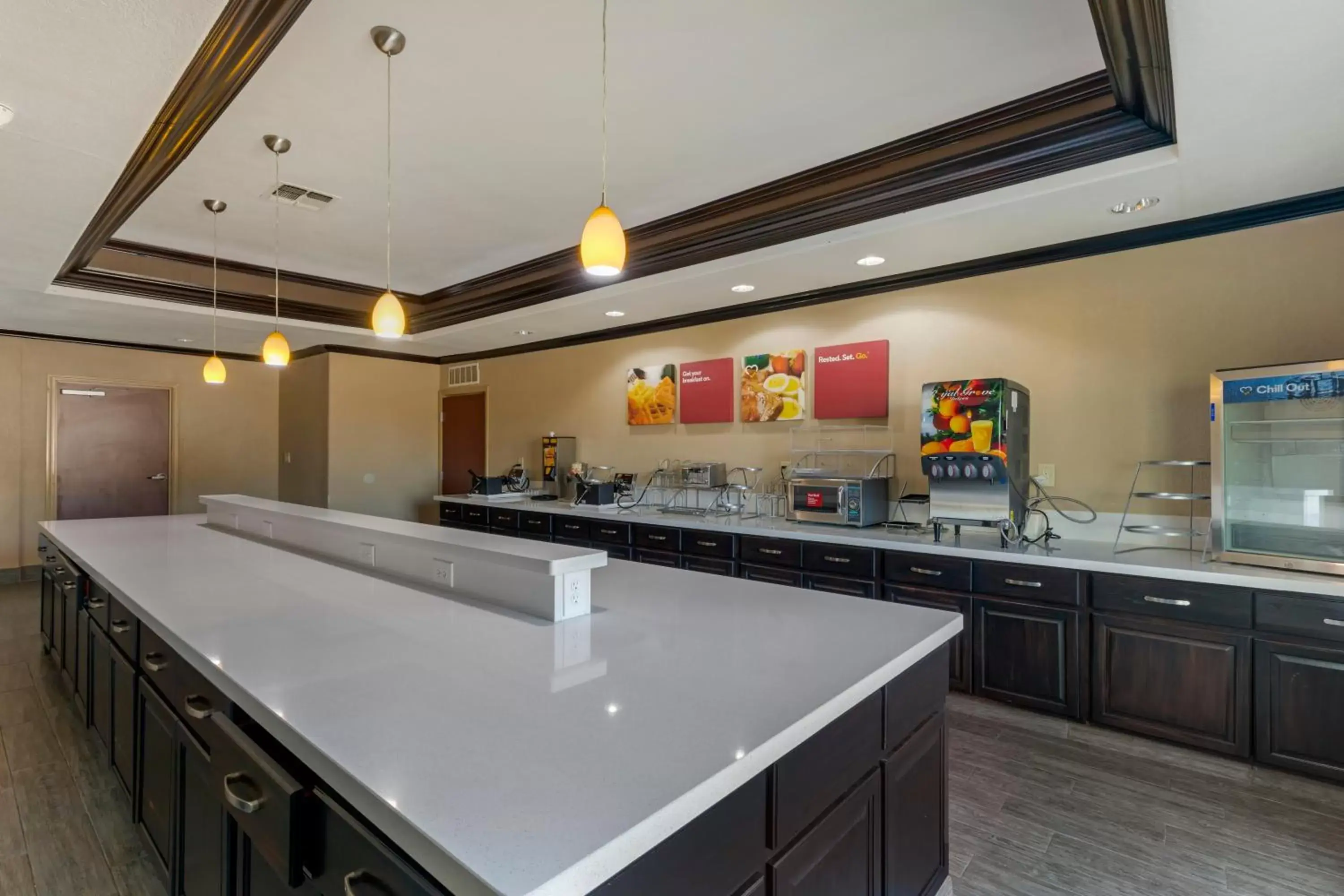 Kitchen/Kitchenette in Comfort Suites Gainesville