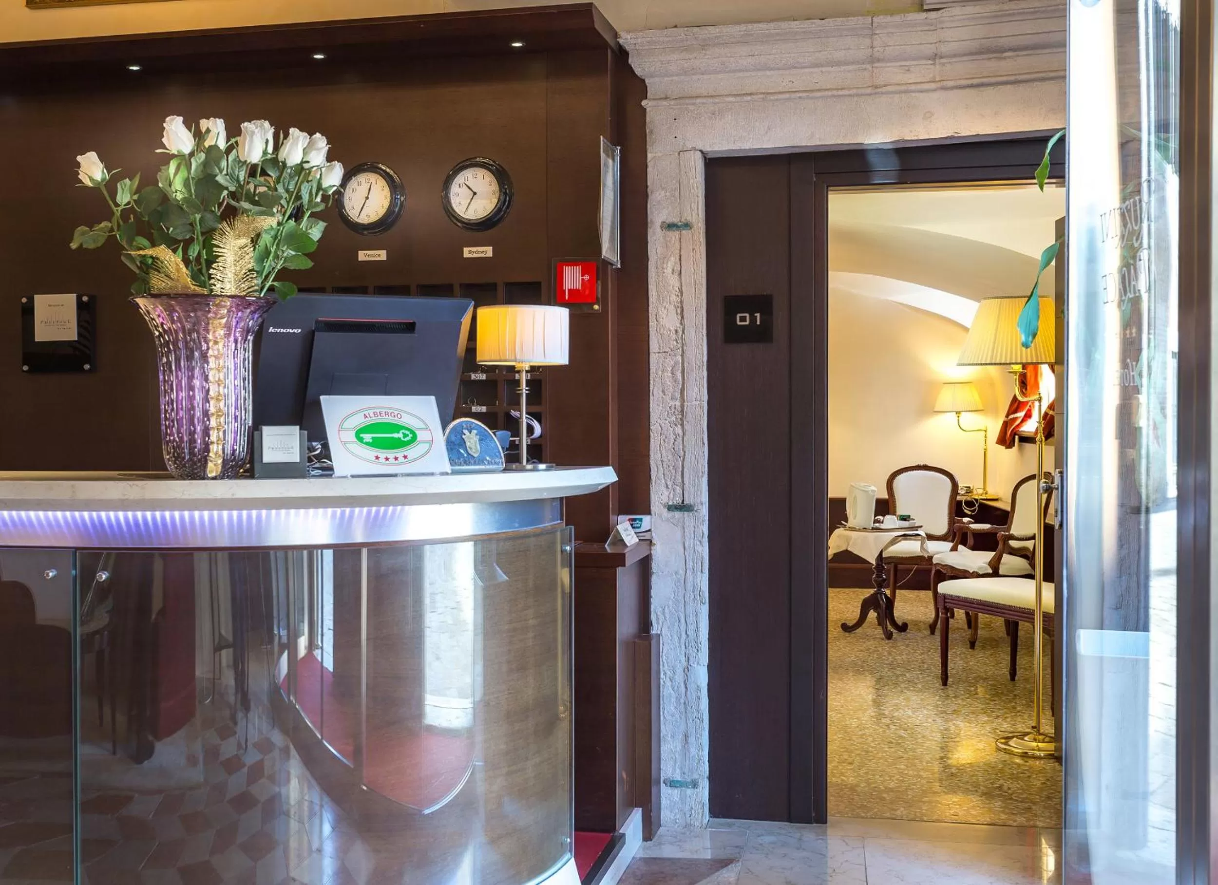 Decorative detail in Ruzzini Palace Hotel