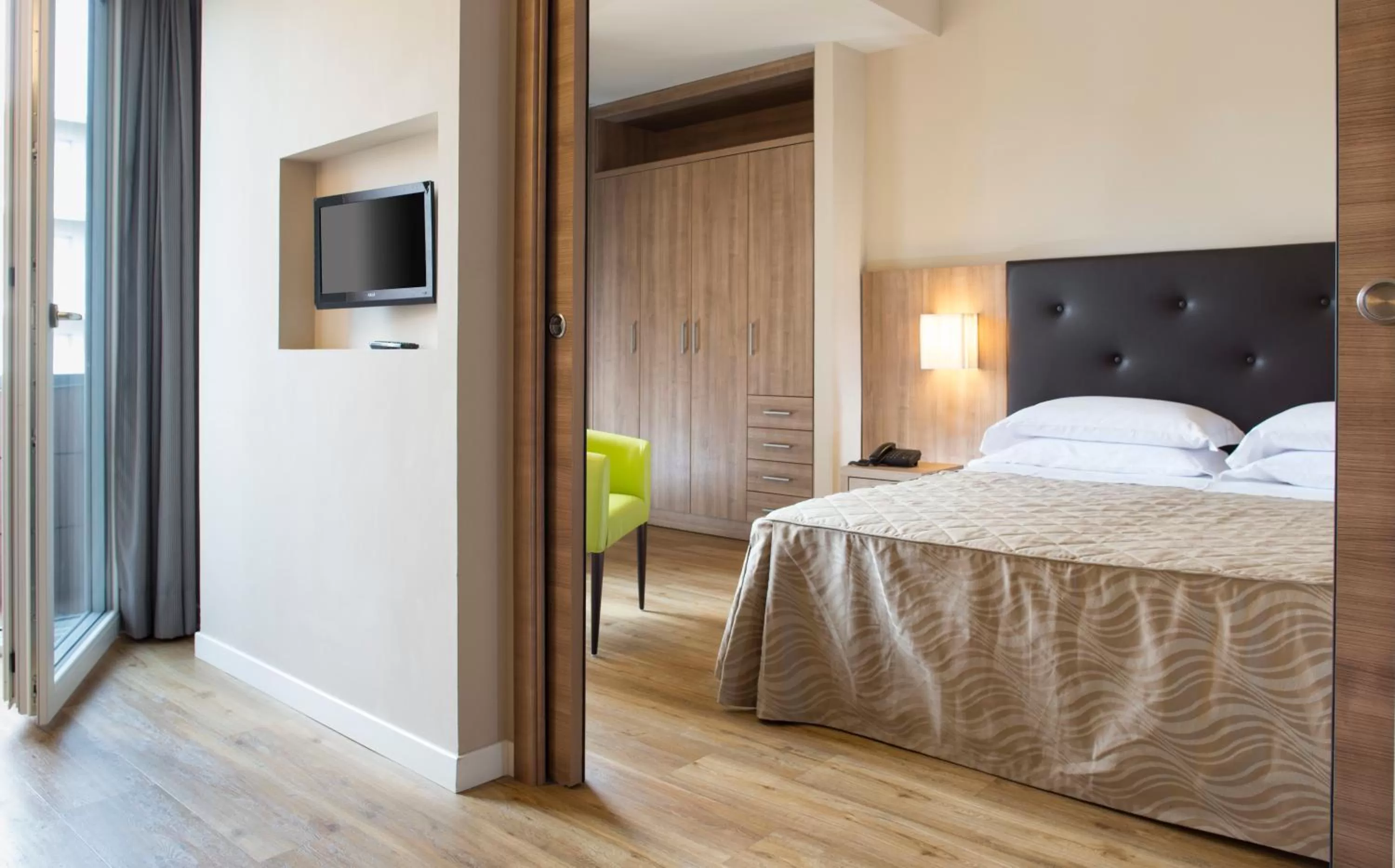 Bedroom, Bed in Hotel Rossini