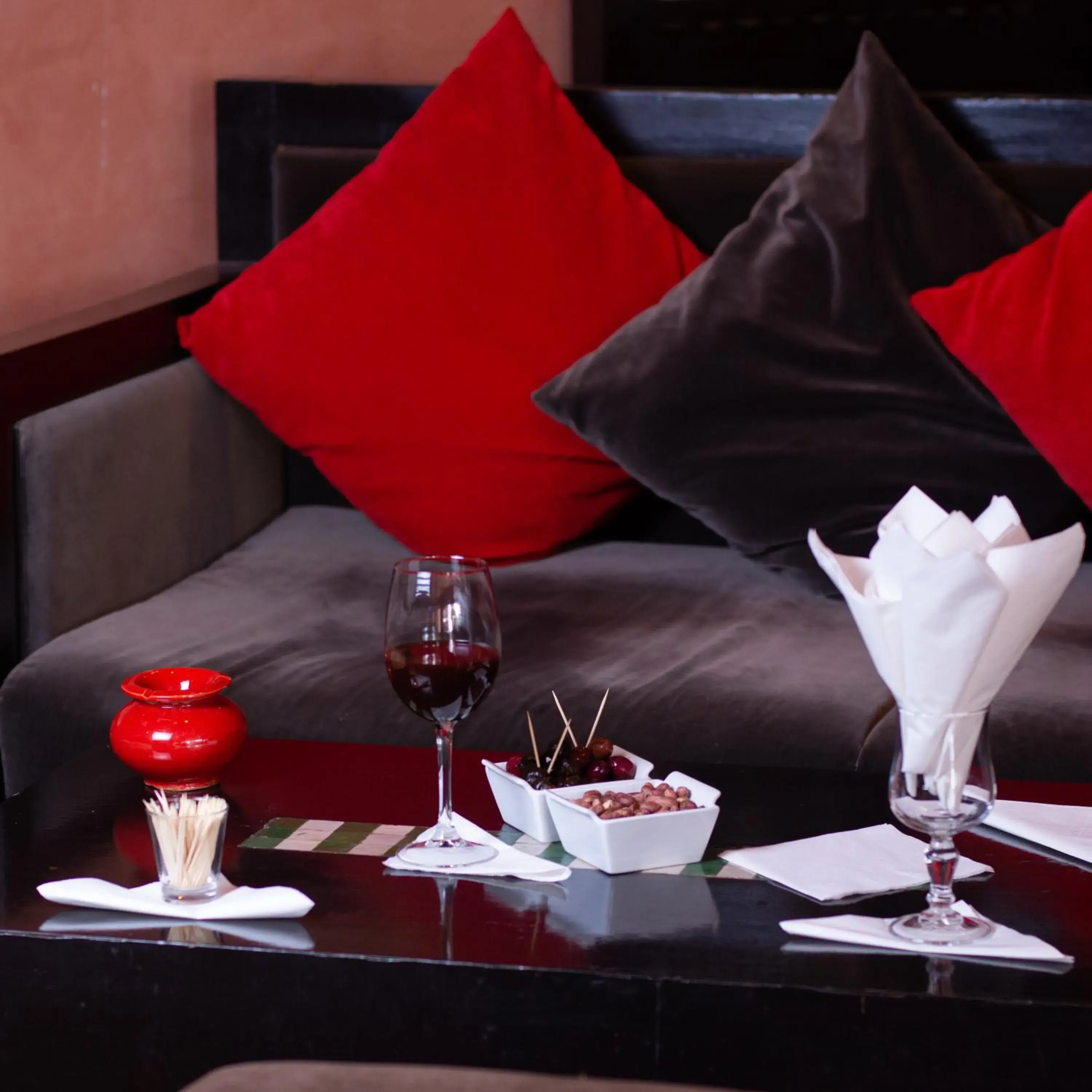 Lounge or bar, Restaurant/Places to Eat in Ibis Ouarzazate