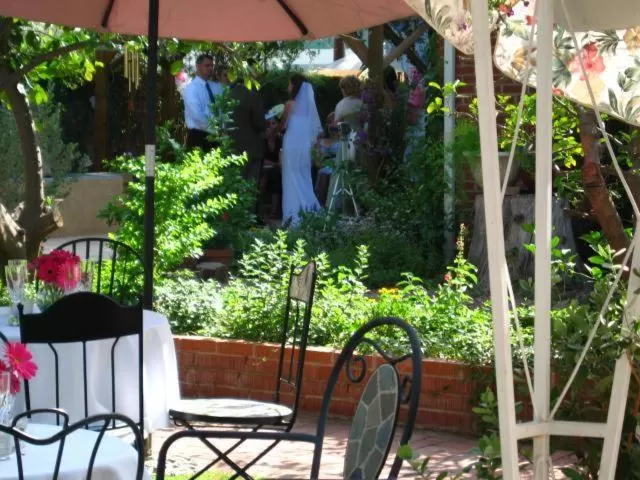 Banquet/Function facilities, Restaurant/Places to Eat in Mon Ami Bed and Breakfast