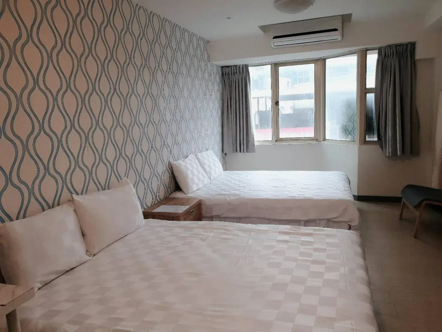 Bed in Sleep Taipei Hotel - Nan Ya Market
