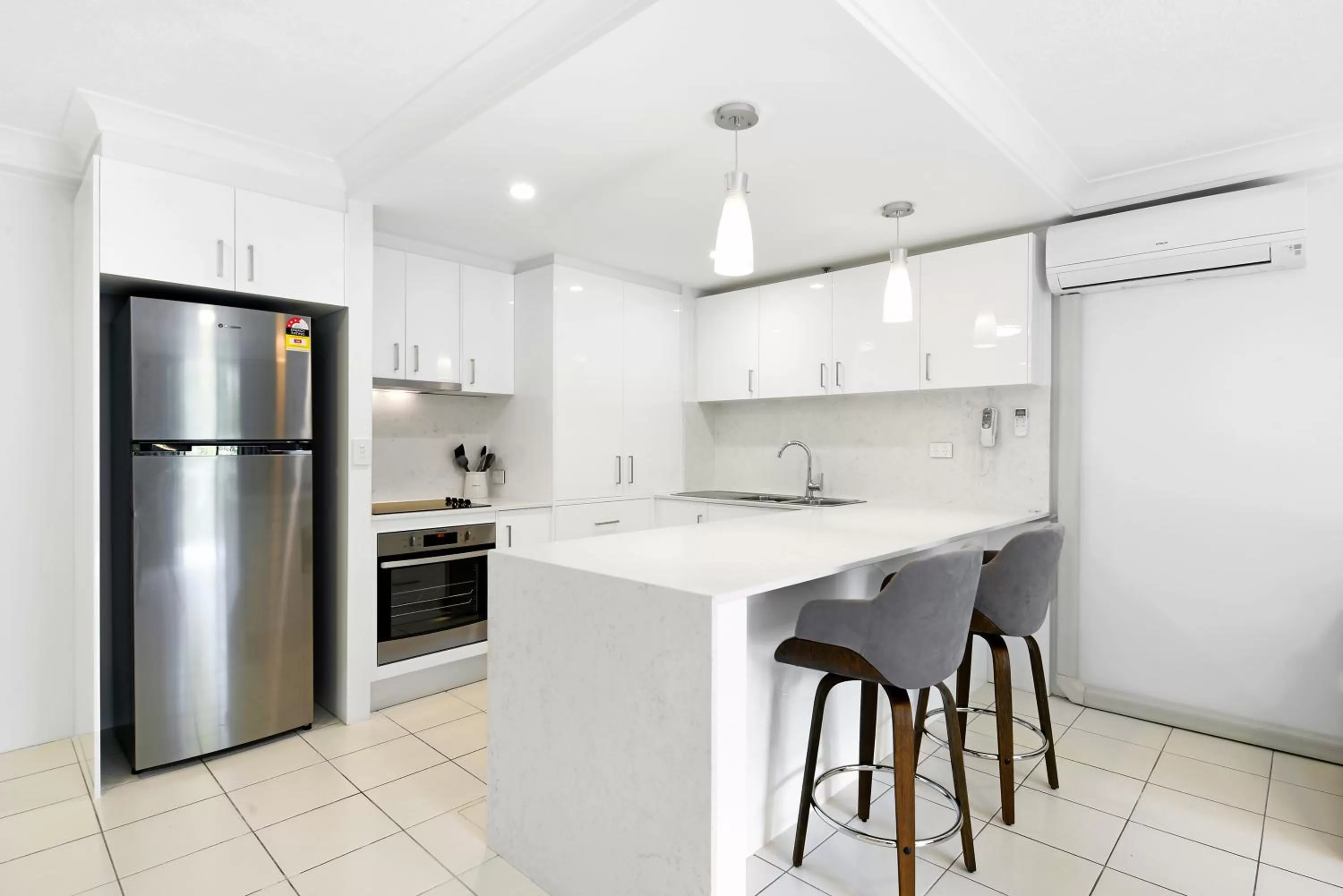 Surfers Century Oceanside Apartments