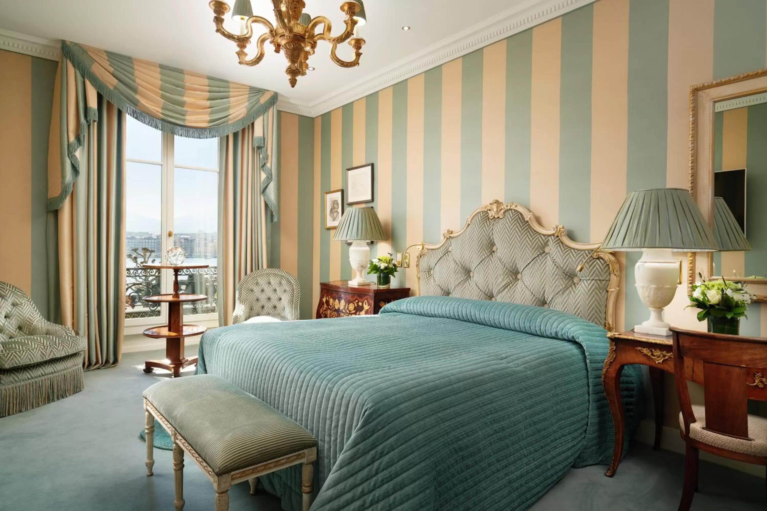 Bed in Hotel d'Angleterre