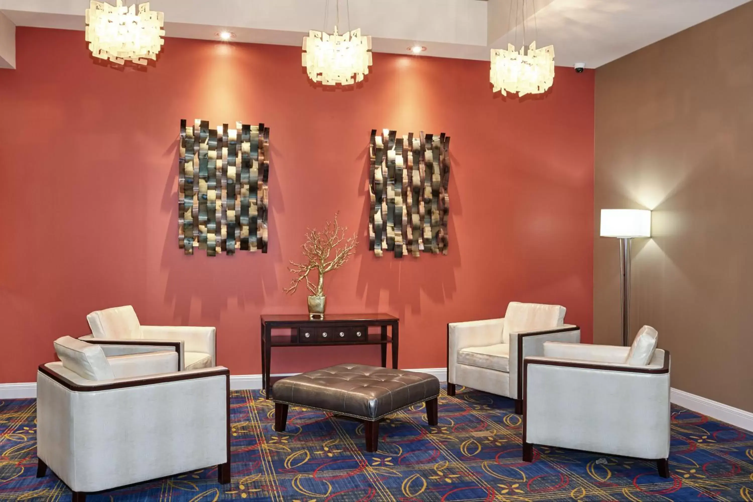 Property building, Seating Area in Holiday Inn Express and Suites Columbia University Area, an IHG Hotel