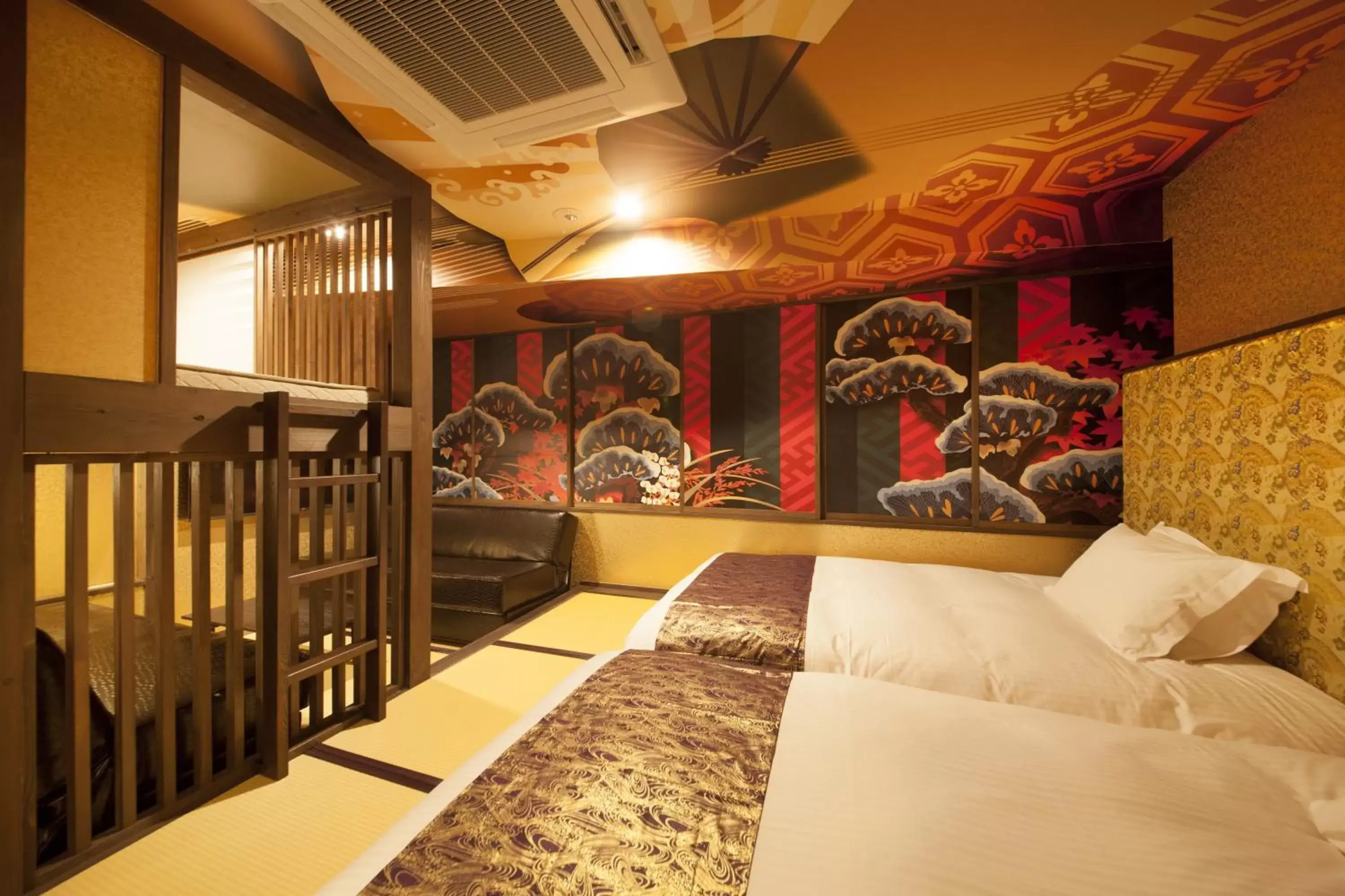 Japanese Style Family Room in Centurion Hotel Ueno Japanese Style Family Room in Centurion Hotel Ueno