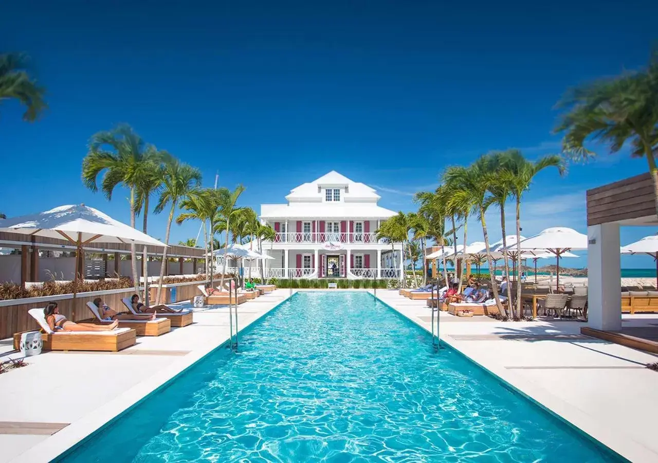 Pool view, Swimming Pool in Palm Cay Marina and Resort