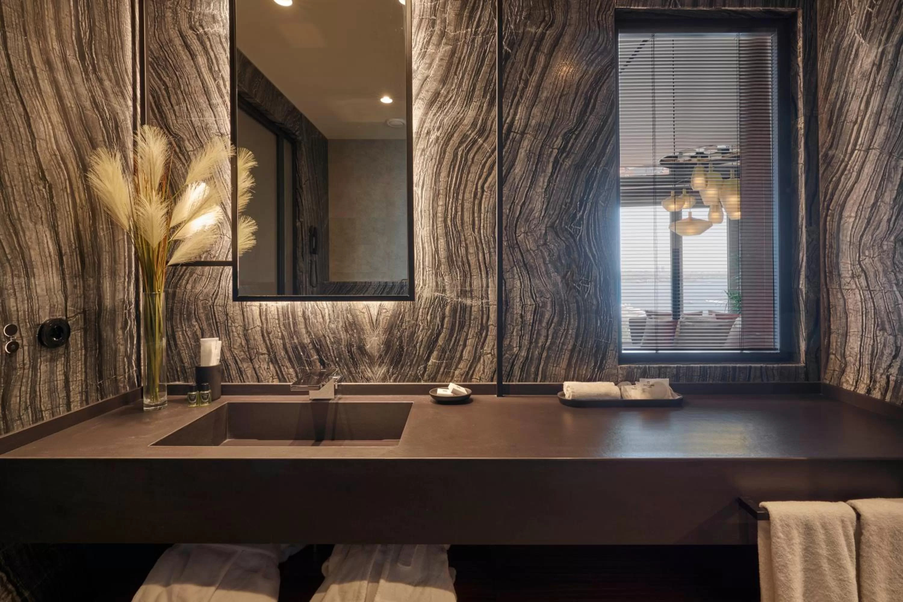 Bathroom in Richmond Istanbul