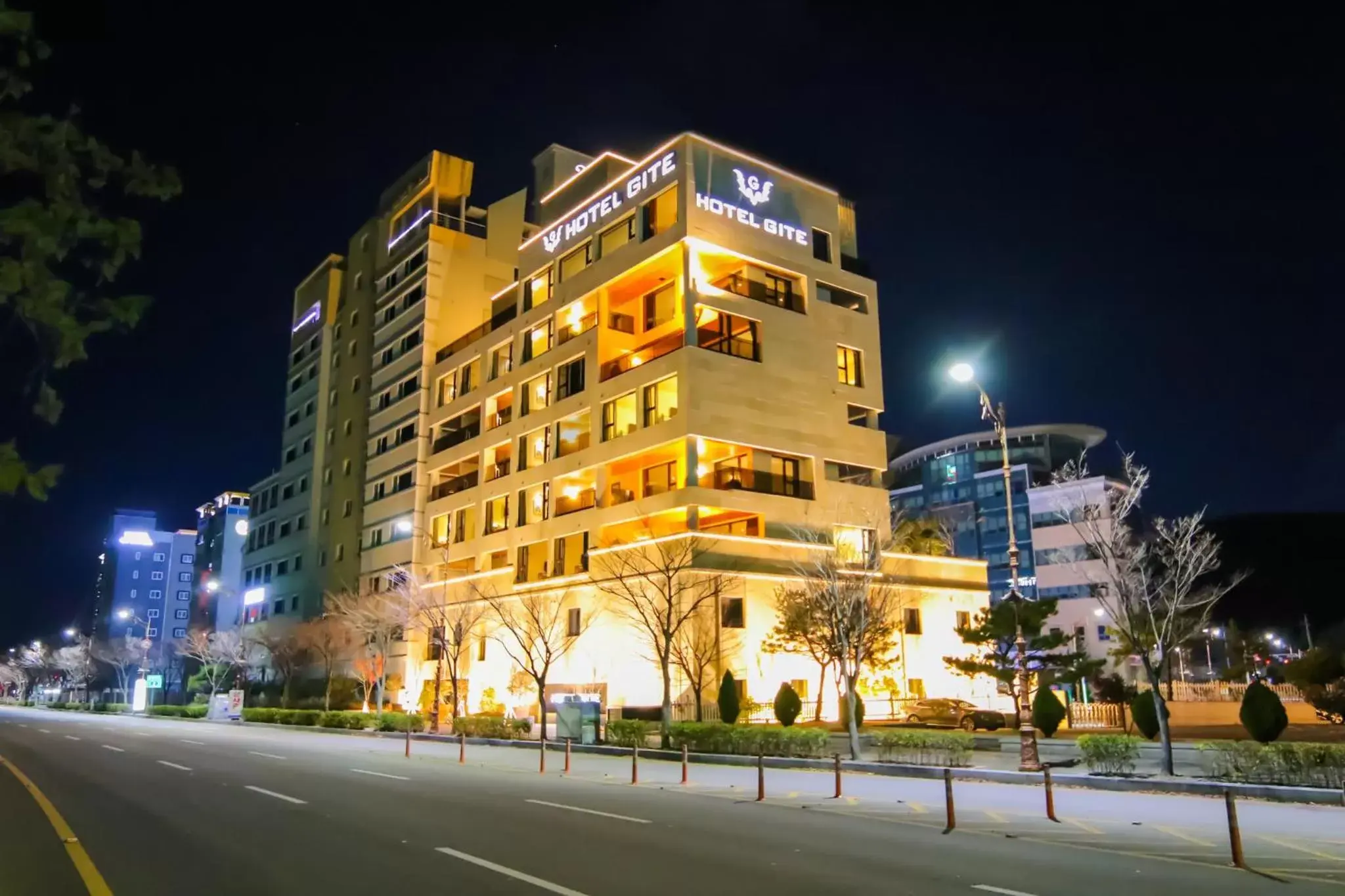 Facade/entrance, Property Building in Suncheon Hotel Gite