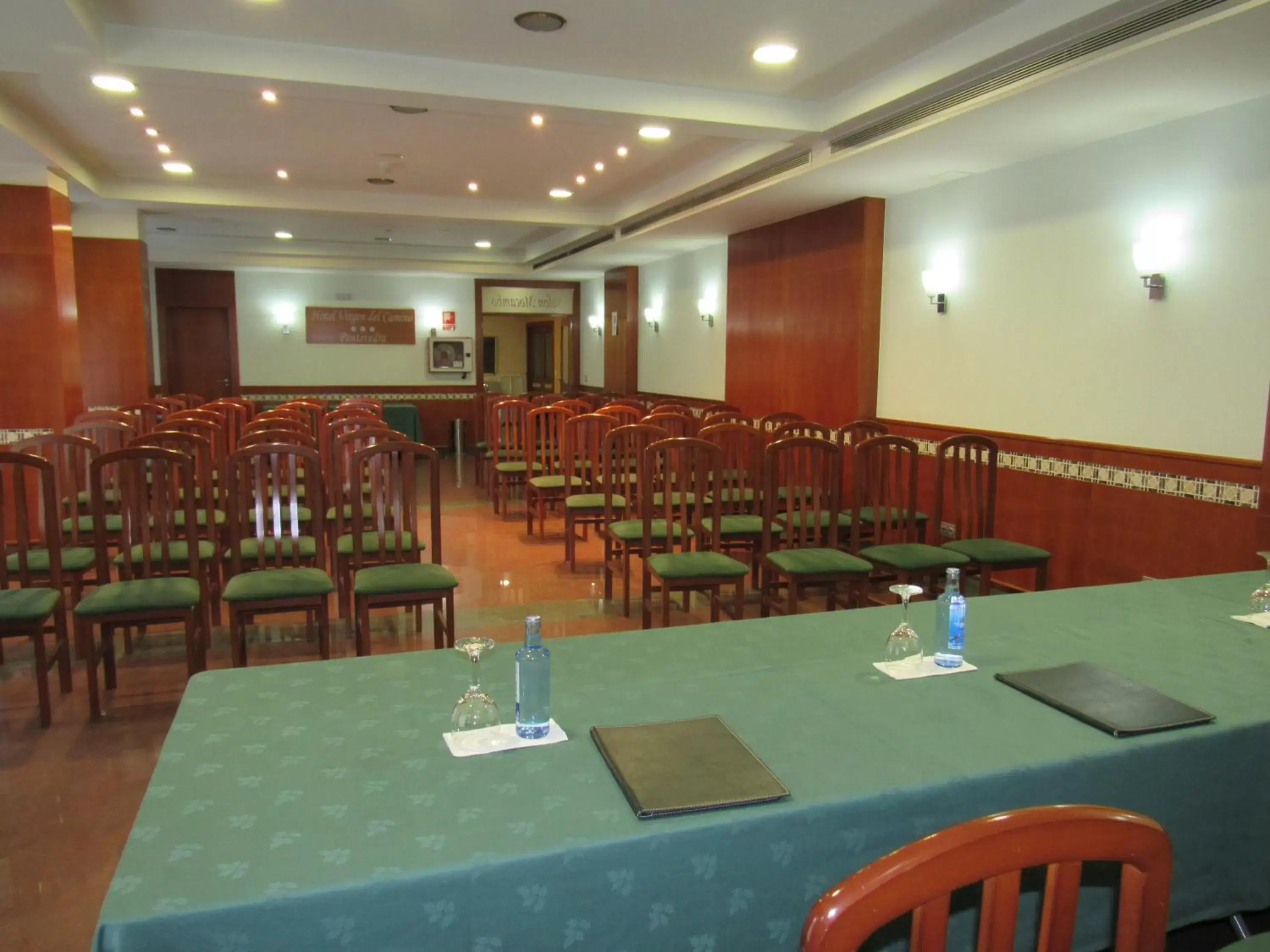 Business facilities in Hotel Virgen del Camino Pontevedra