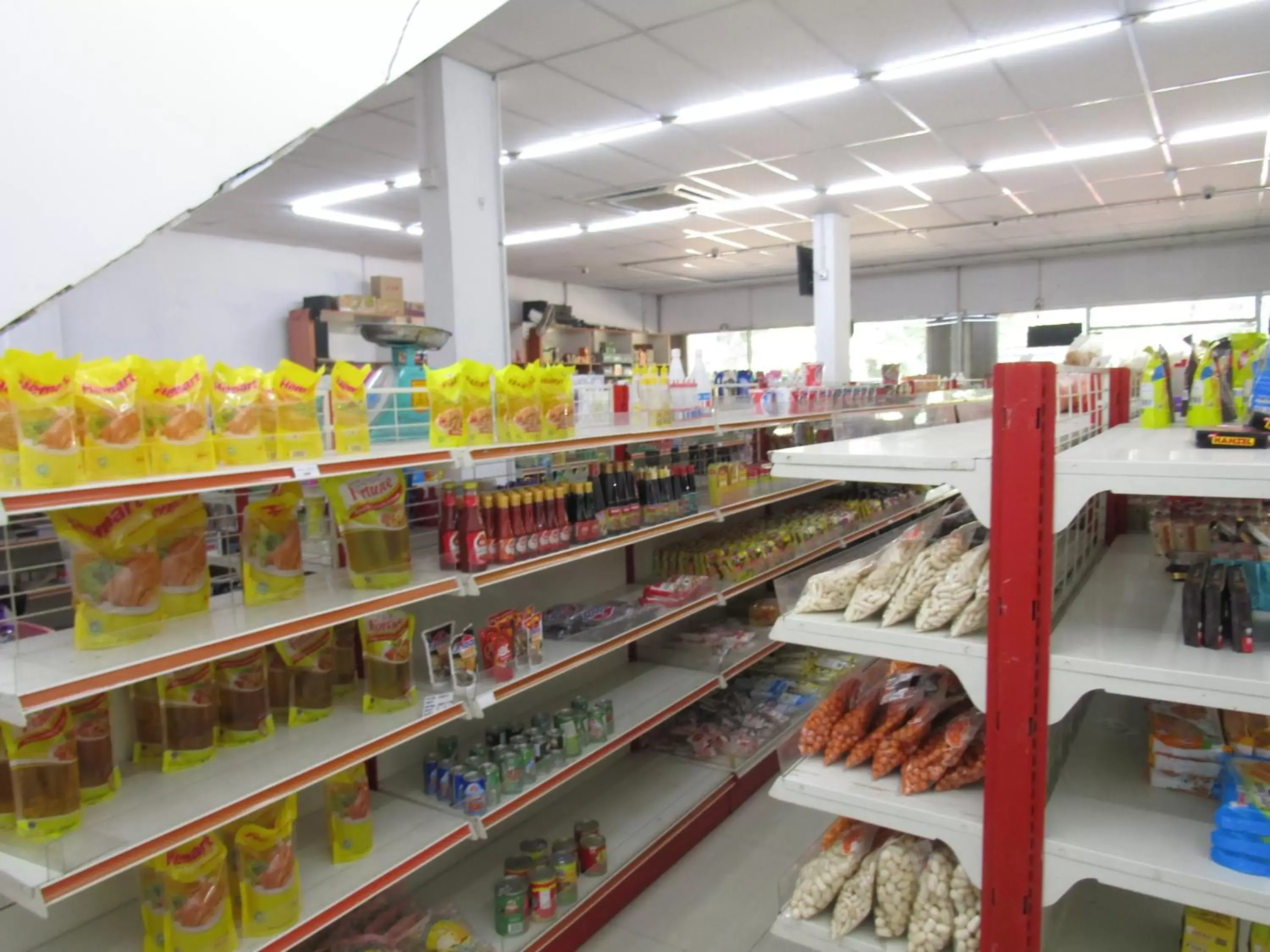 Supermarket/grocery shop in OS Hotel Batu Aji Batam