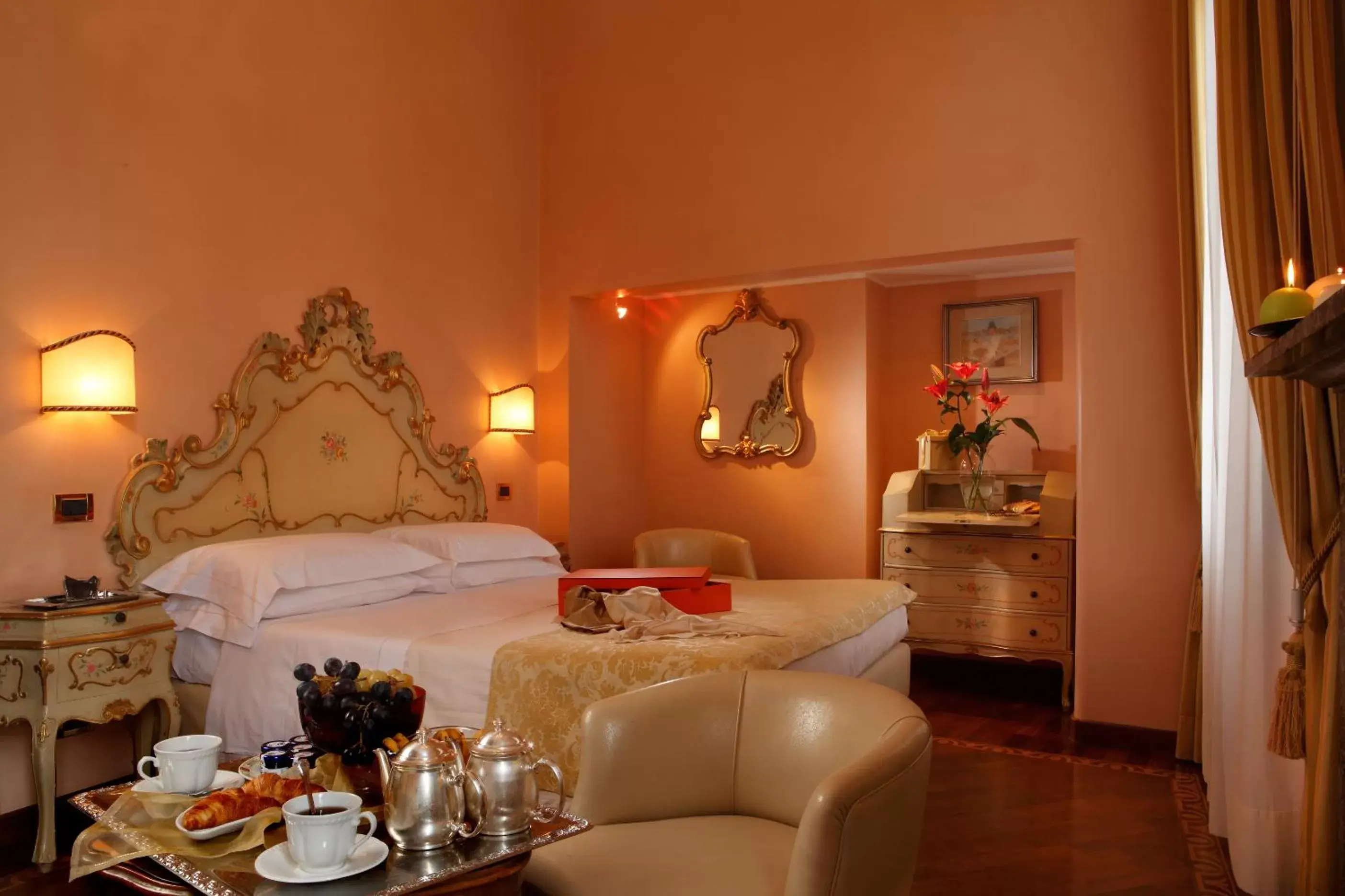 Bedroom, Bed in Pensione Accademia - Villa Maravege