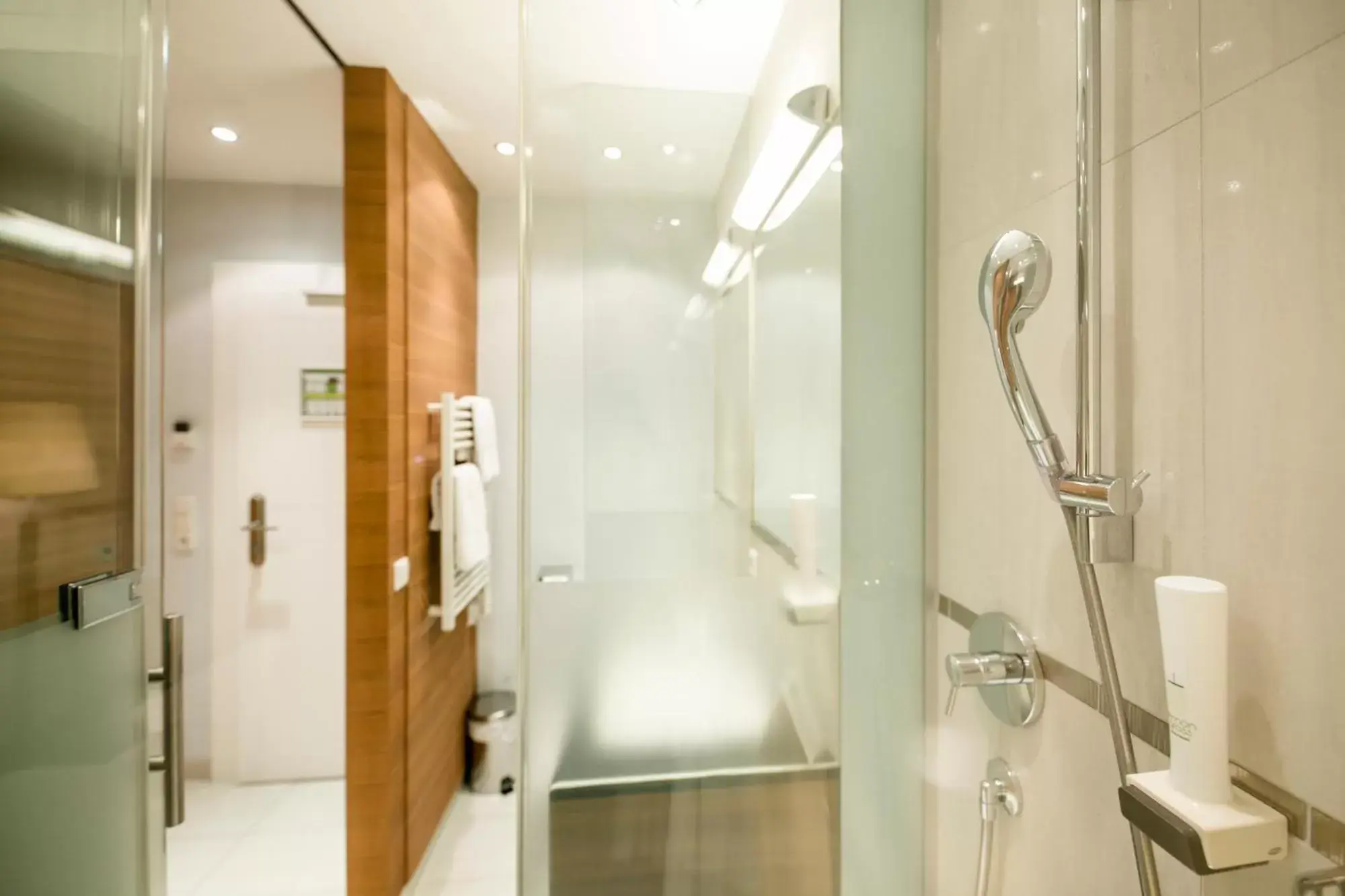 Photo of the whole room, Bathroom in Hotel Sailer