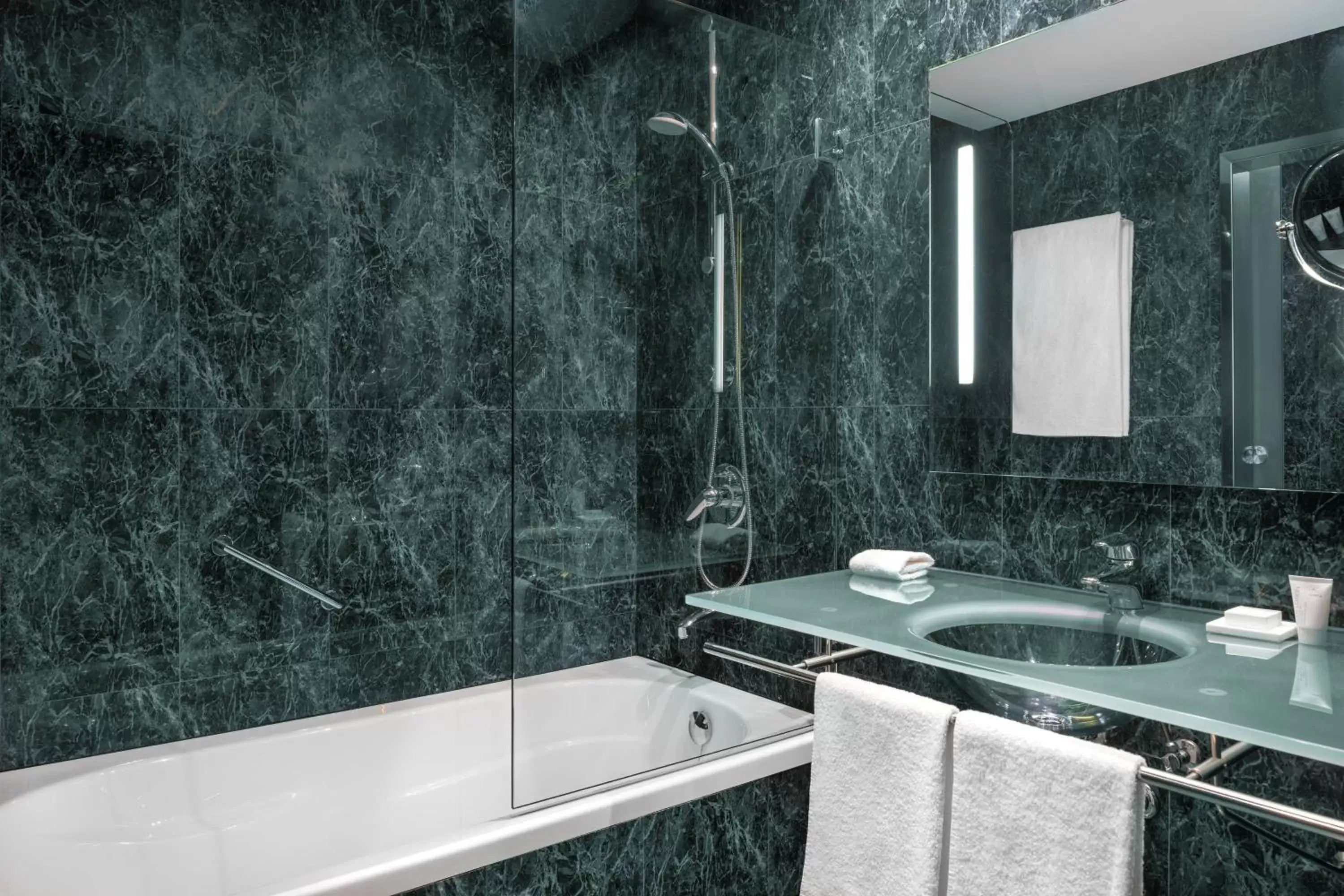 Bathroom in AC Hotel Oviedo Fórum by Marriott