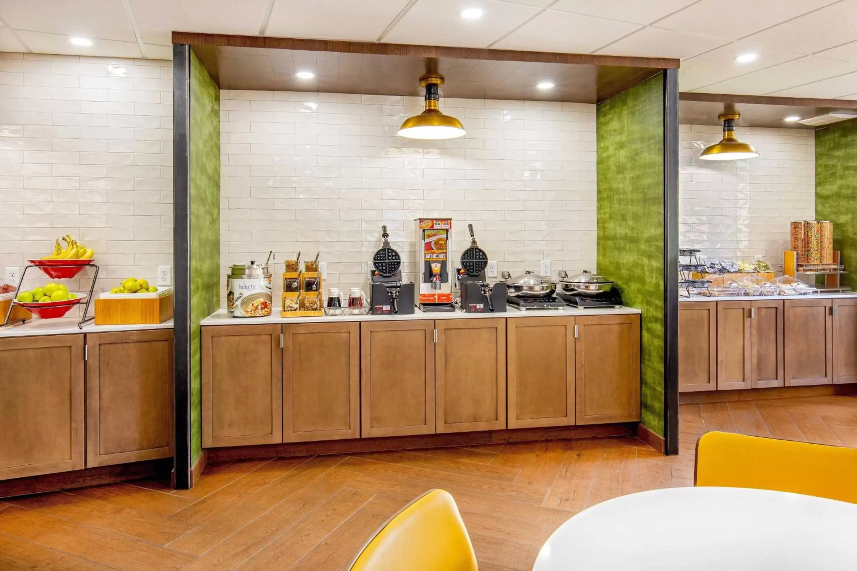 Breakfast, Kitchen/Kitchenette in Fairfield Inn by Marriott Bangor