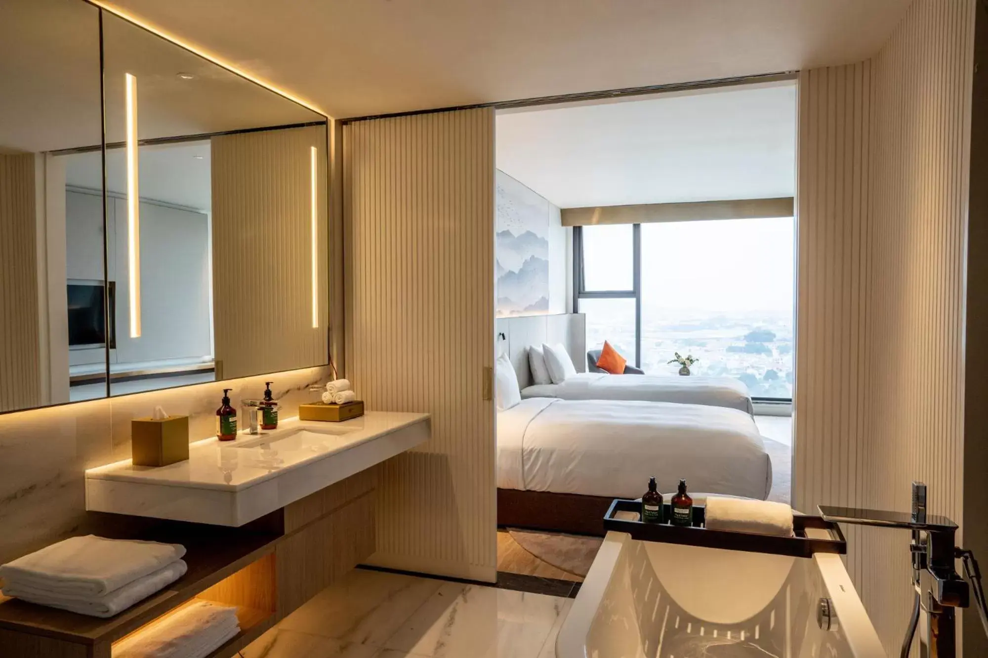 Premium Twin Residence - single occupancy in Crowne Plaza Vinh Yen City Centre by IHG Premium Twin Residence - single occupancy in Crowne Plaza Vinh Yen City Centre by IHG