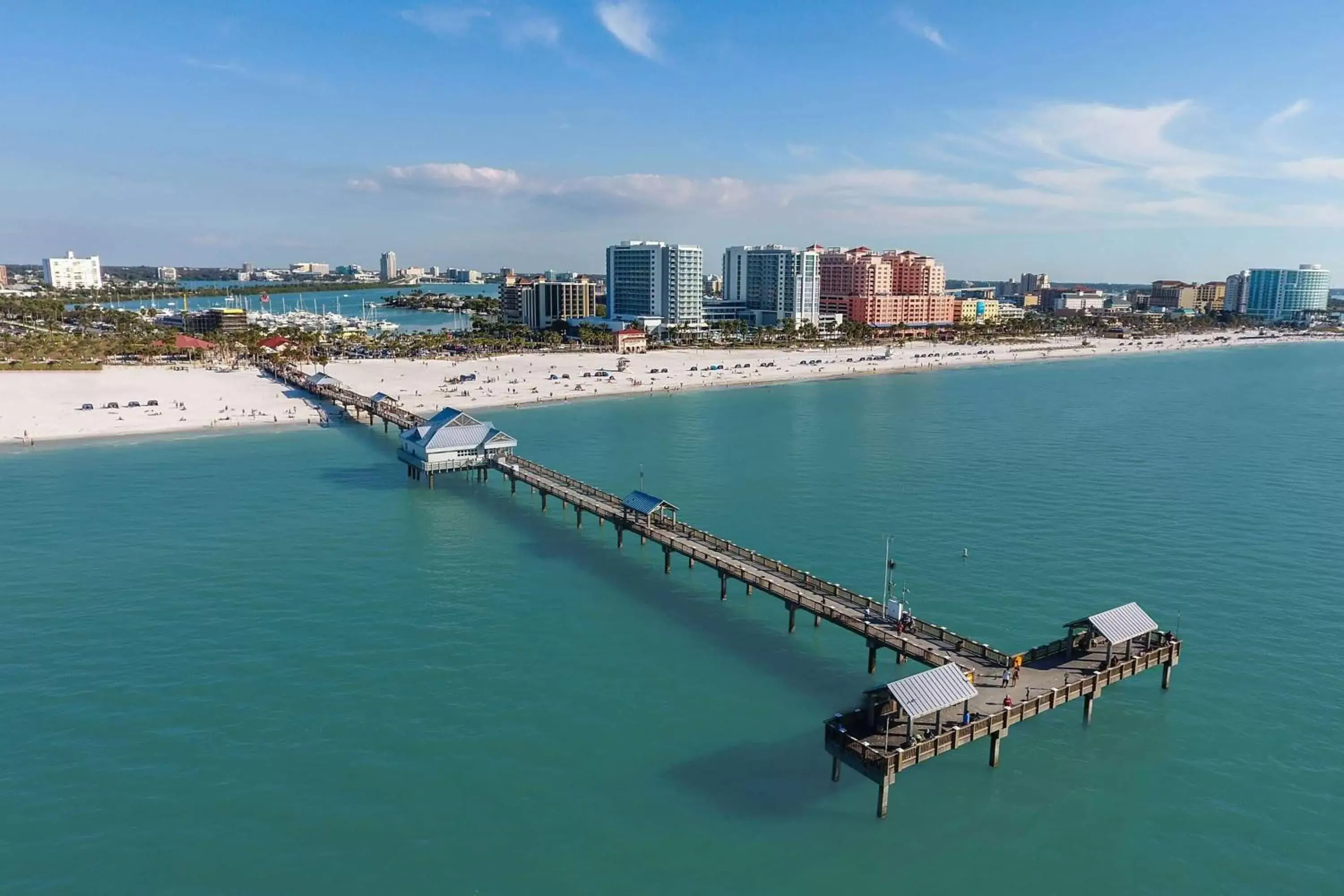 Property building in Wyndham Grand Clearwater Beach