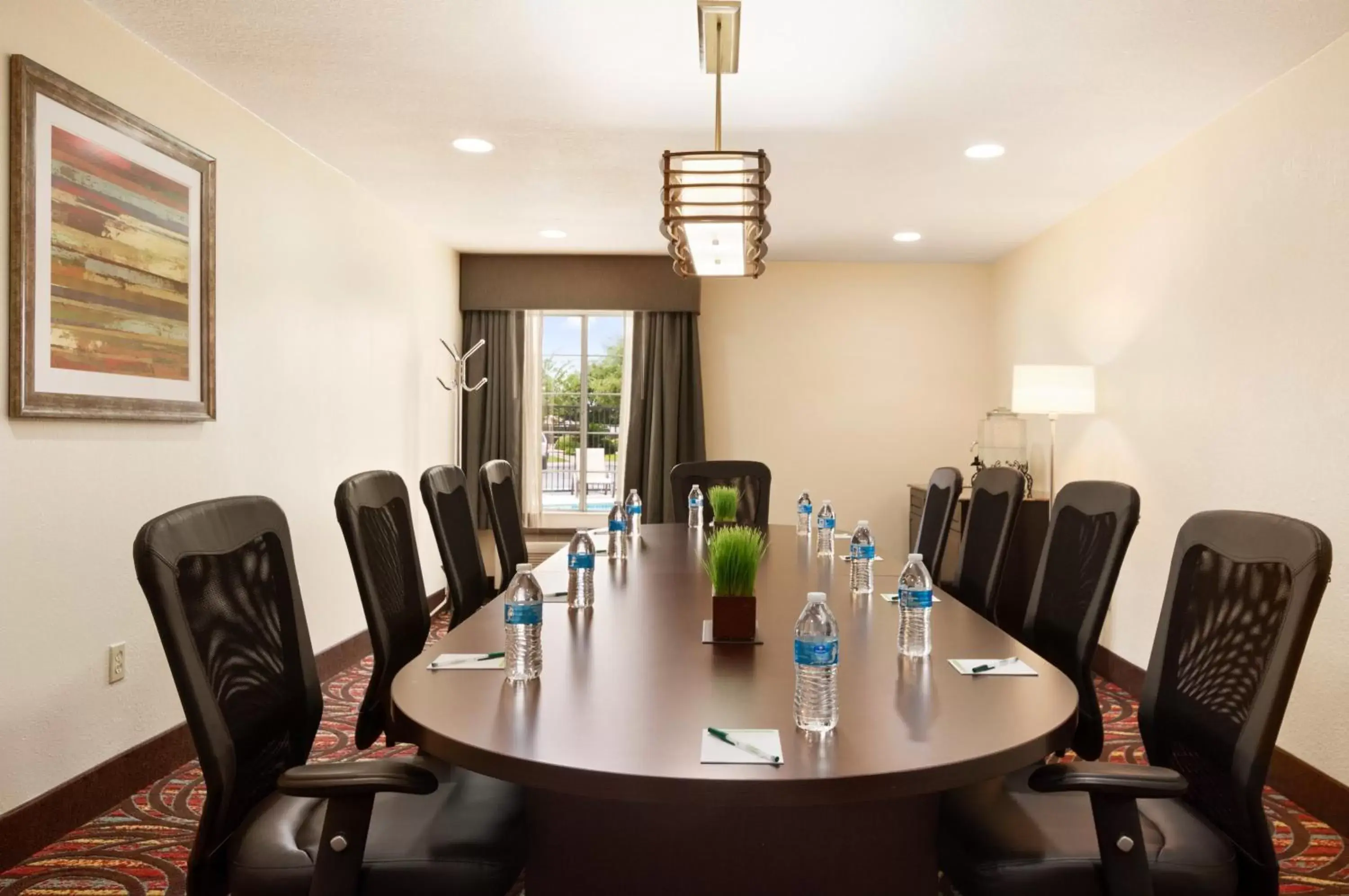 Business facilities in Wingate by Wyndham San Marcos