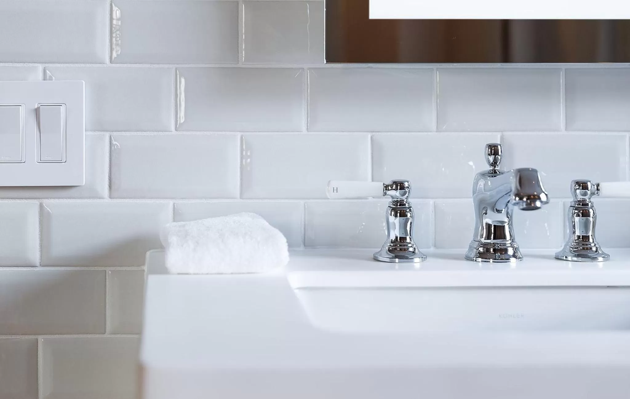 Photo of the whole room in Virgin Hotels Chicago