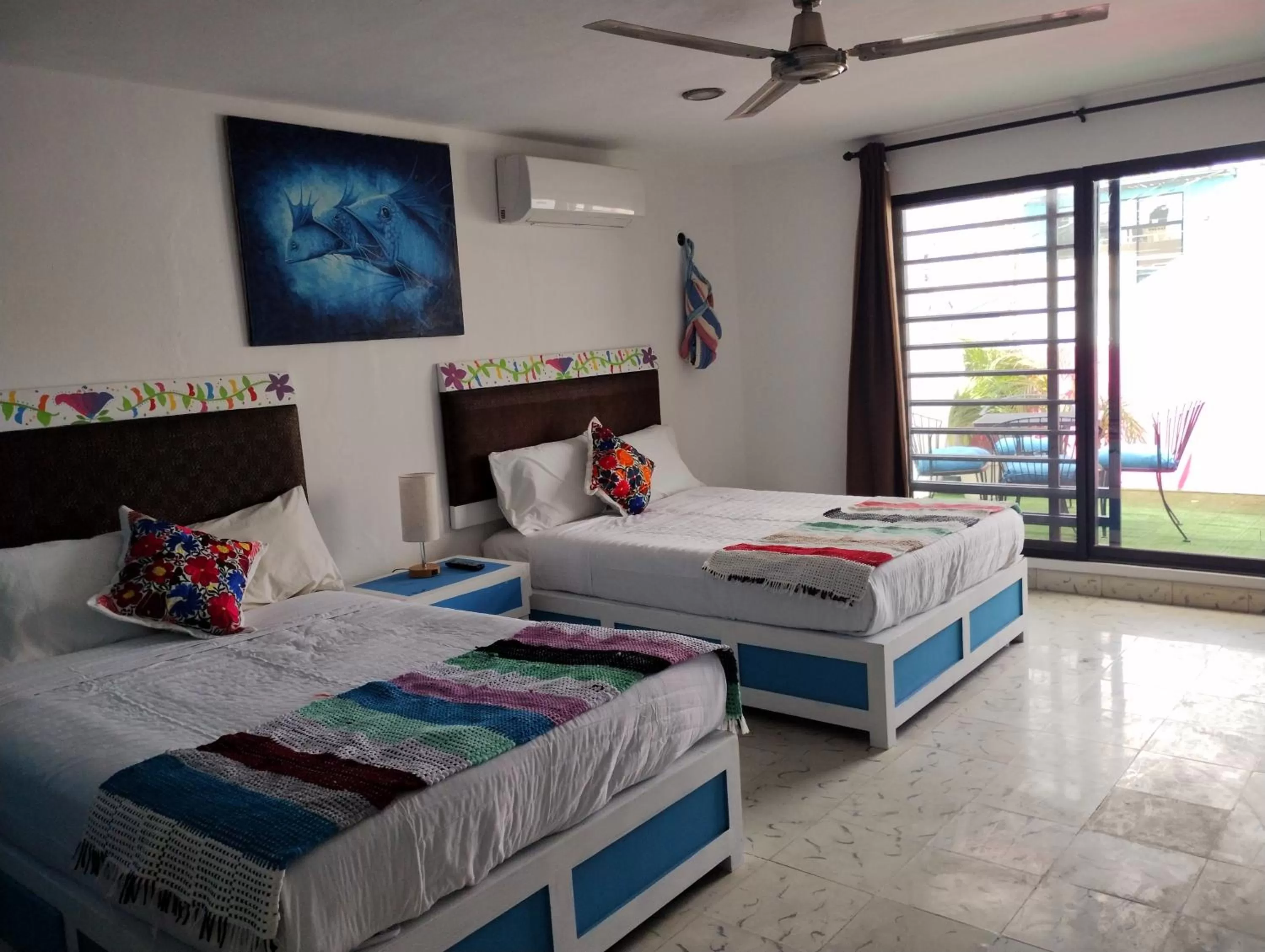 Twin Room in T´úubul K´iin Bed & Breakfast